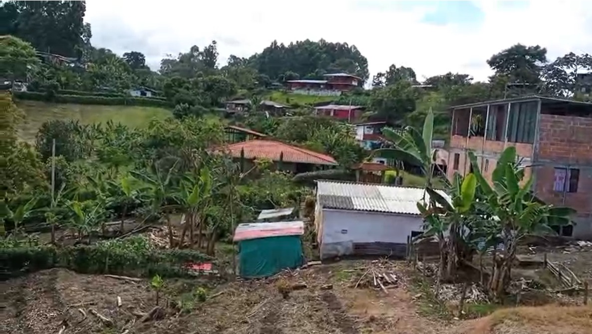 Foto de Lote / terreno en Venta en Vereda yarumal, Pereira - 3 - 279065326