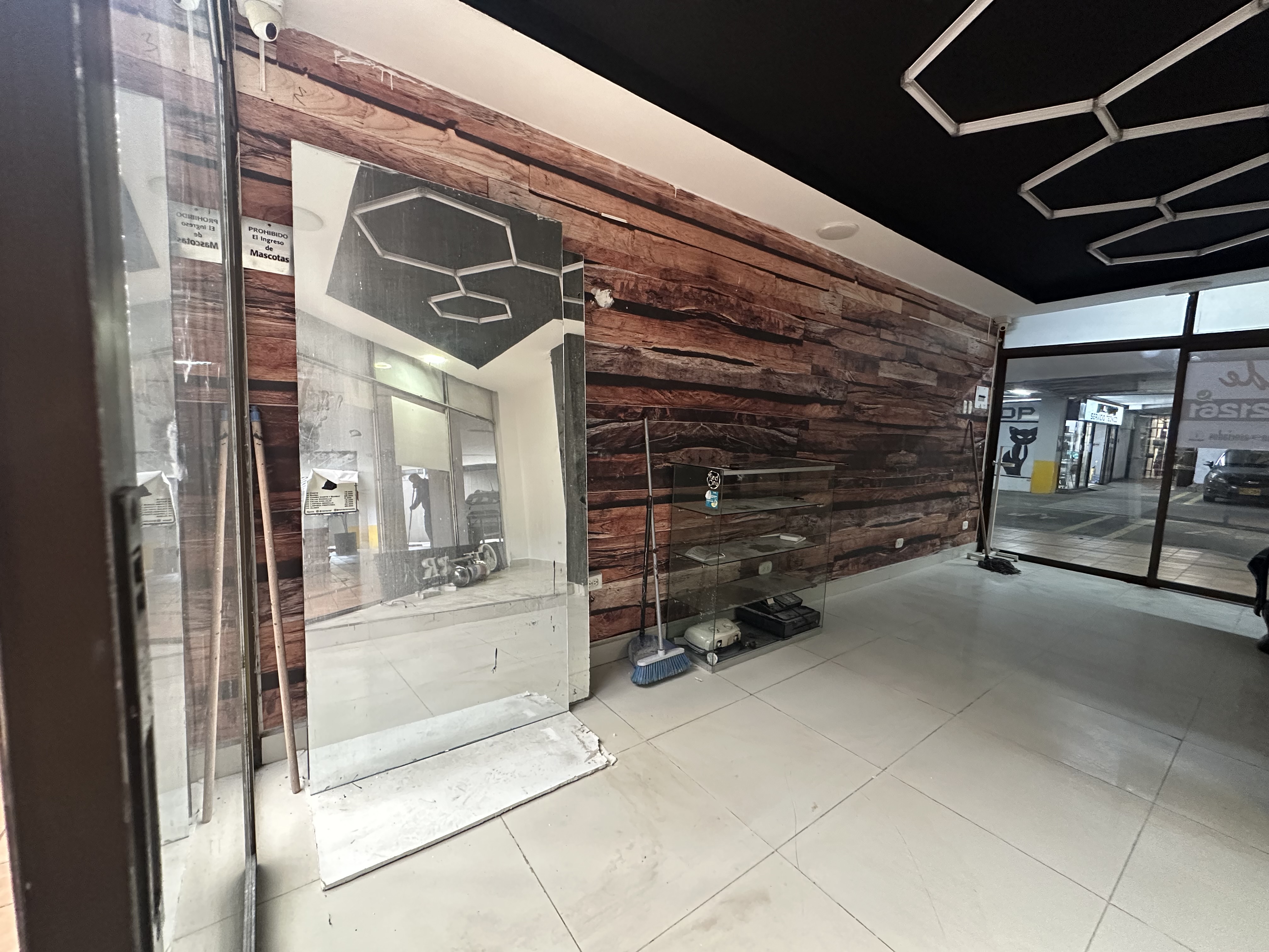 Foto de Local en Venta en Av bolivar, Armenia  - 1 - 279070259