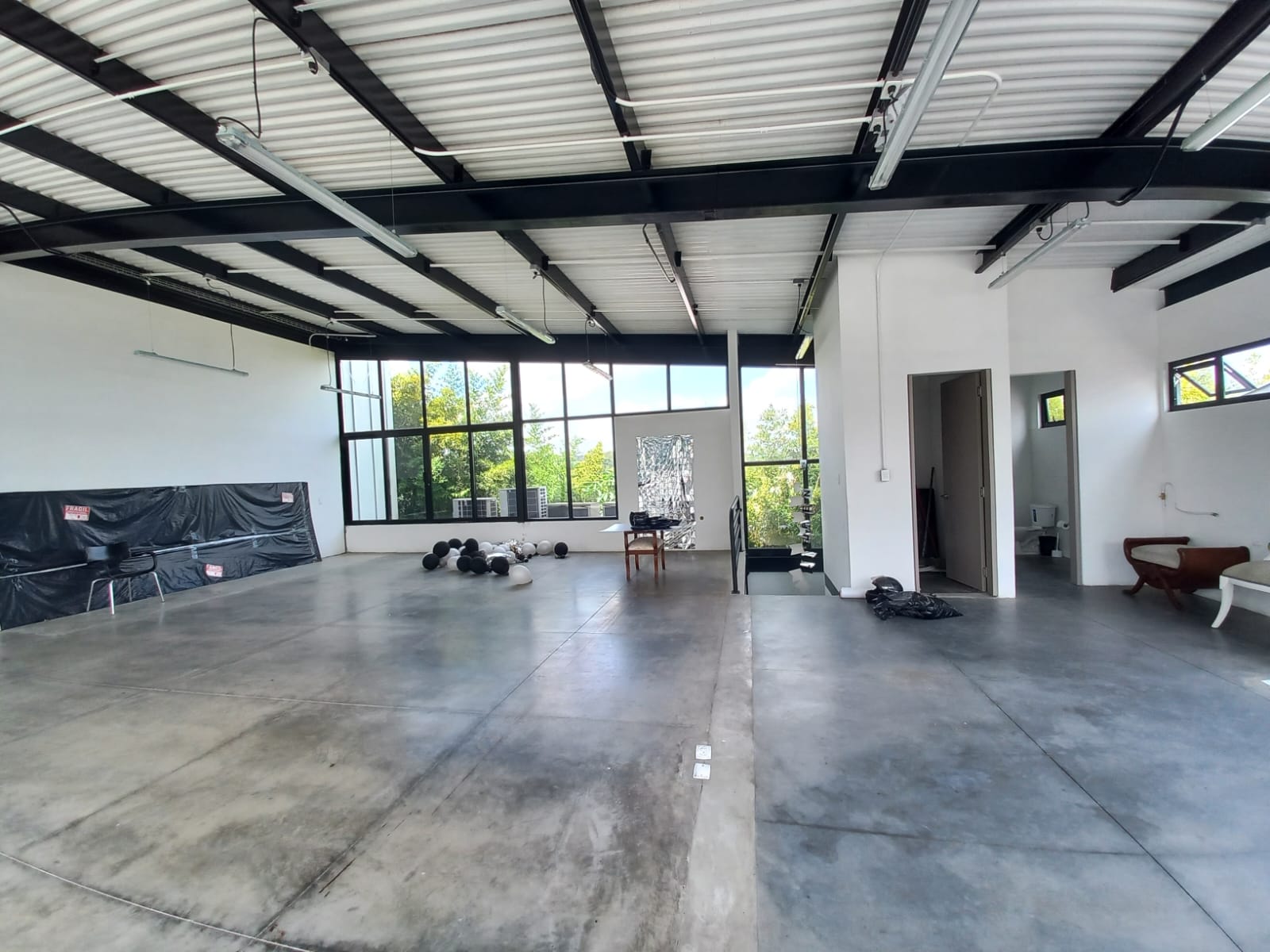 Foto de Local en Arriendo en Via armenia, Pereira - 11 - 279068162