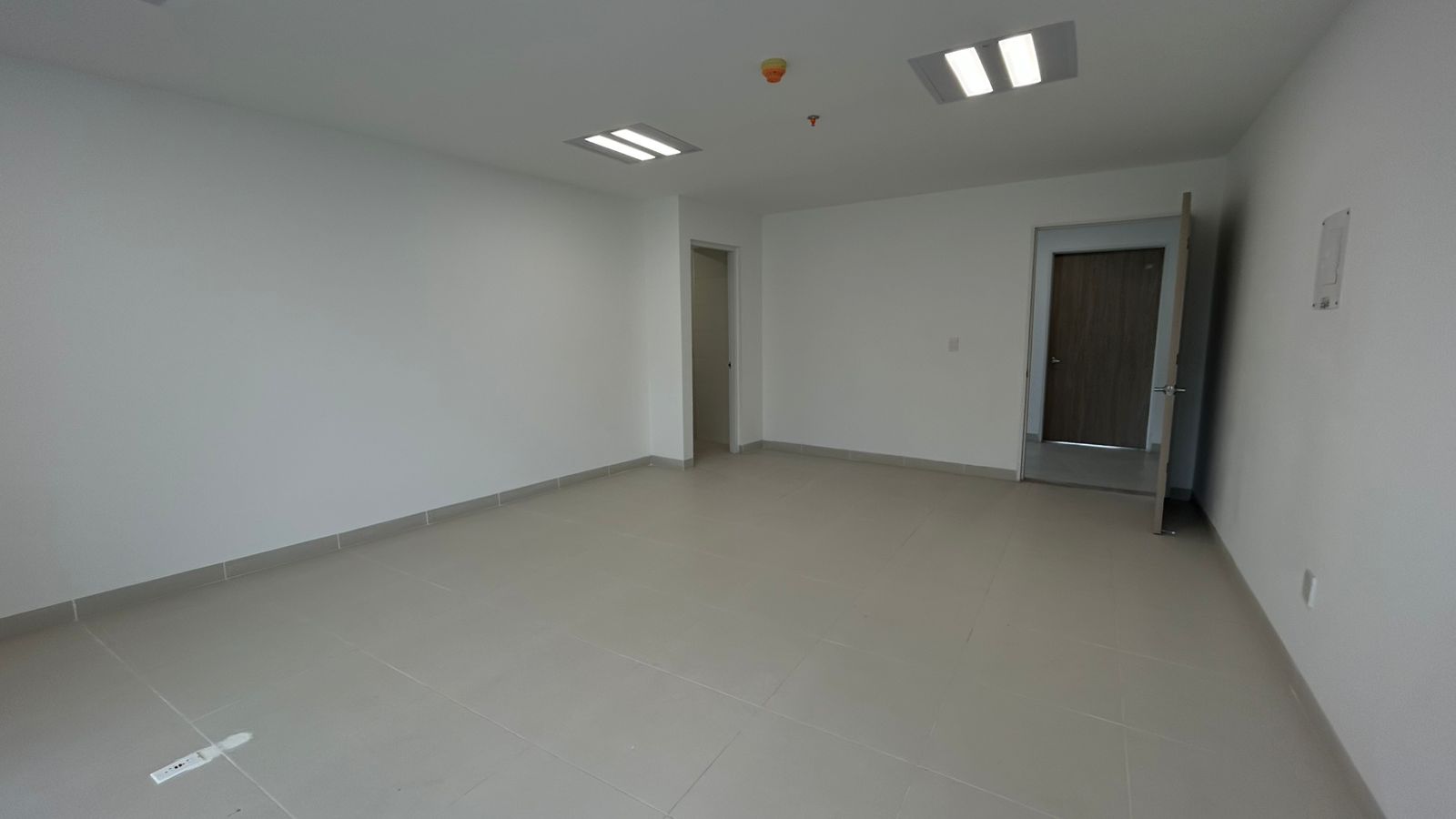 Foto de Consultorio en Arriendo en Avenida 30 de agosto, Pereira - 4 - 279065899