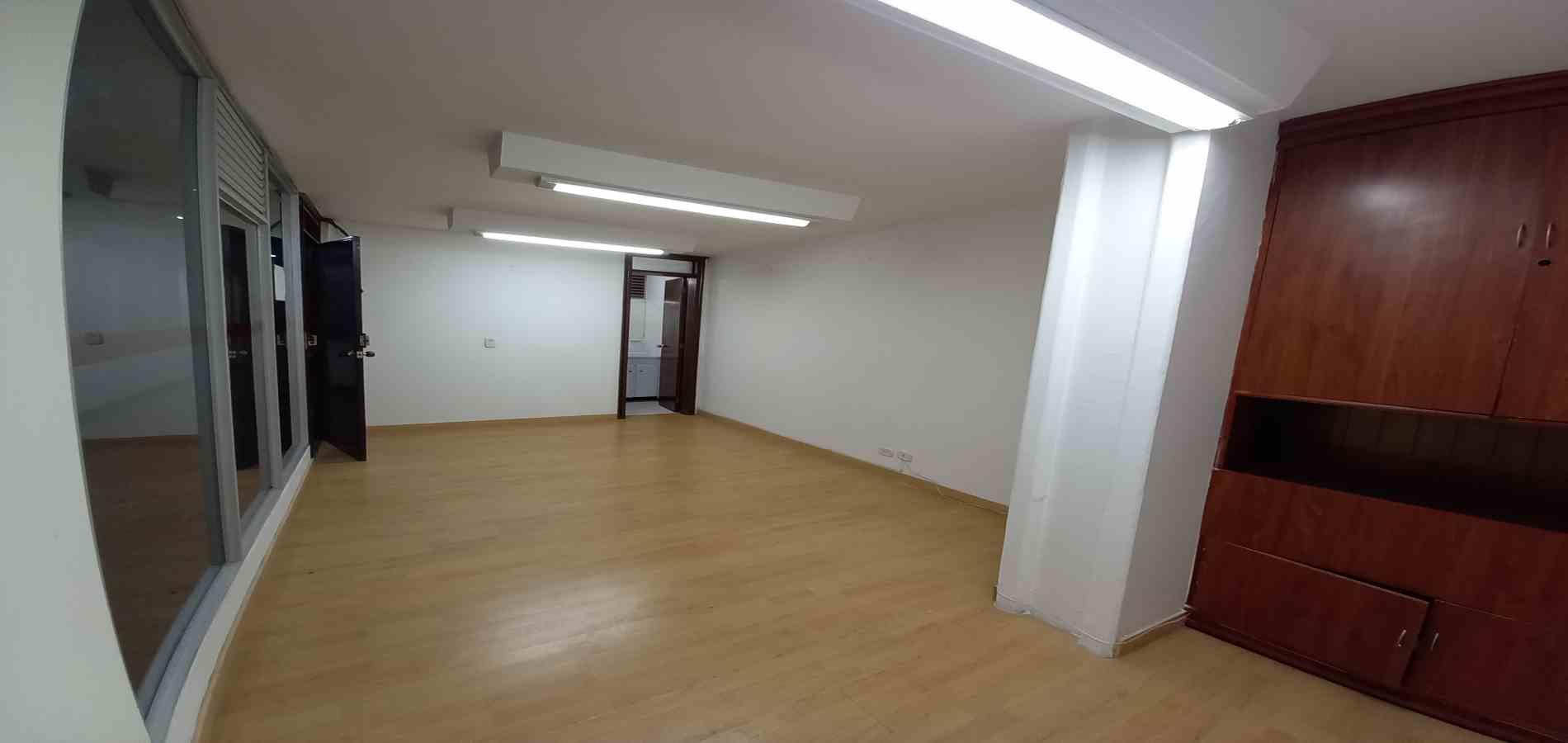 Foto de Oficina en Venta en Centro, Manizales - 14 - 279063165