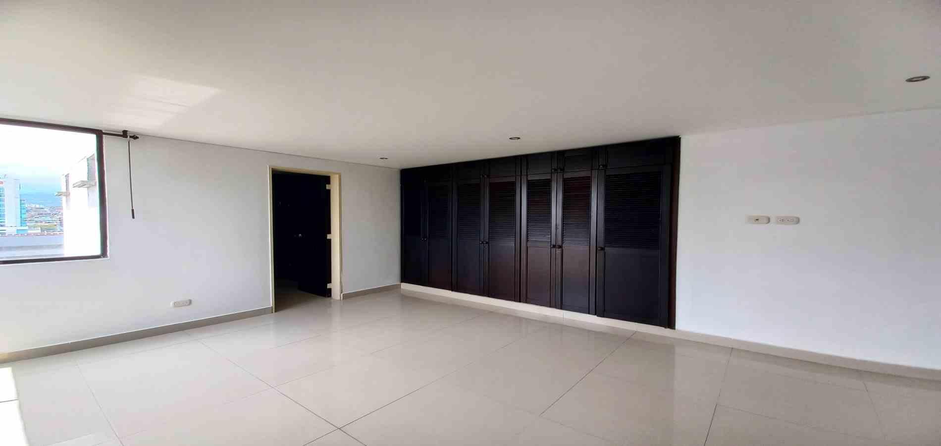 Foto de Apartamento en Venta en Centro, Pereira - 2 - 279068611