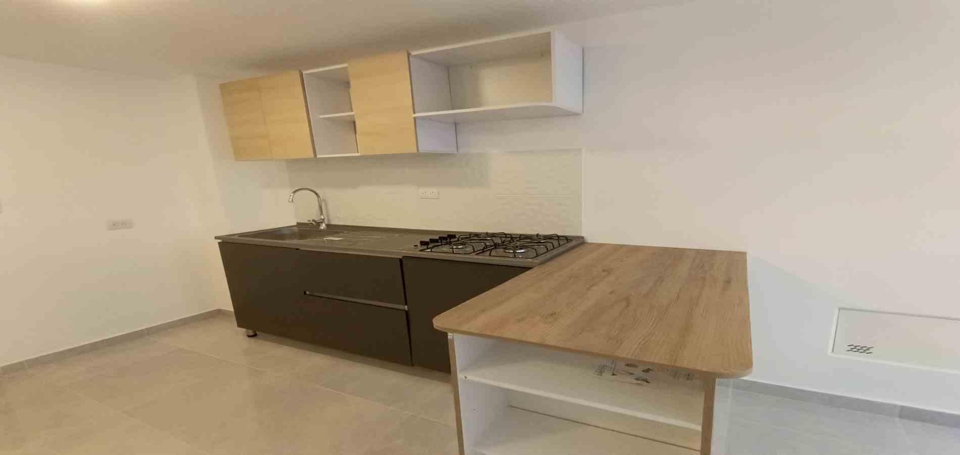 Foto de Apartamento en Arriendo en Alcazares, Manizales - 2 - 279068635