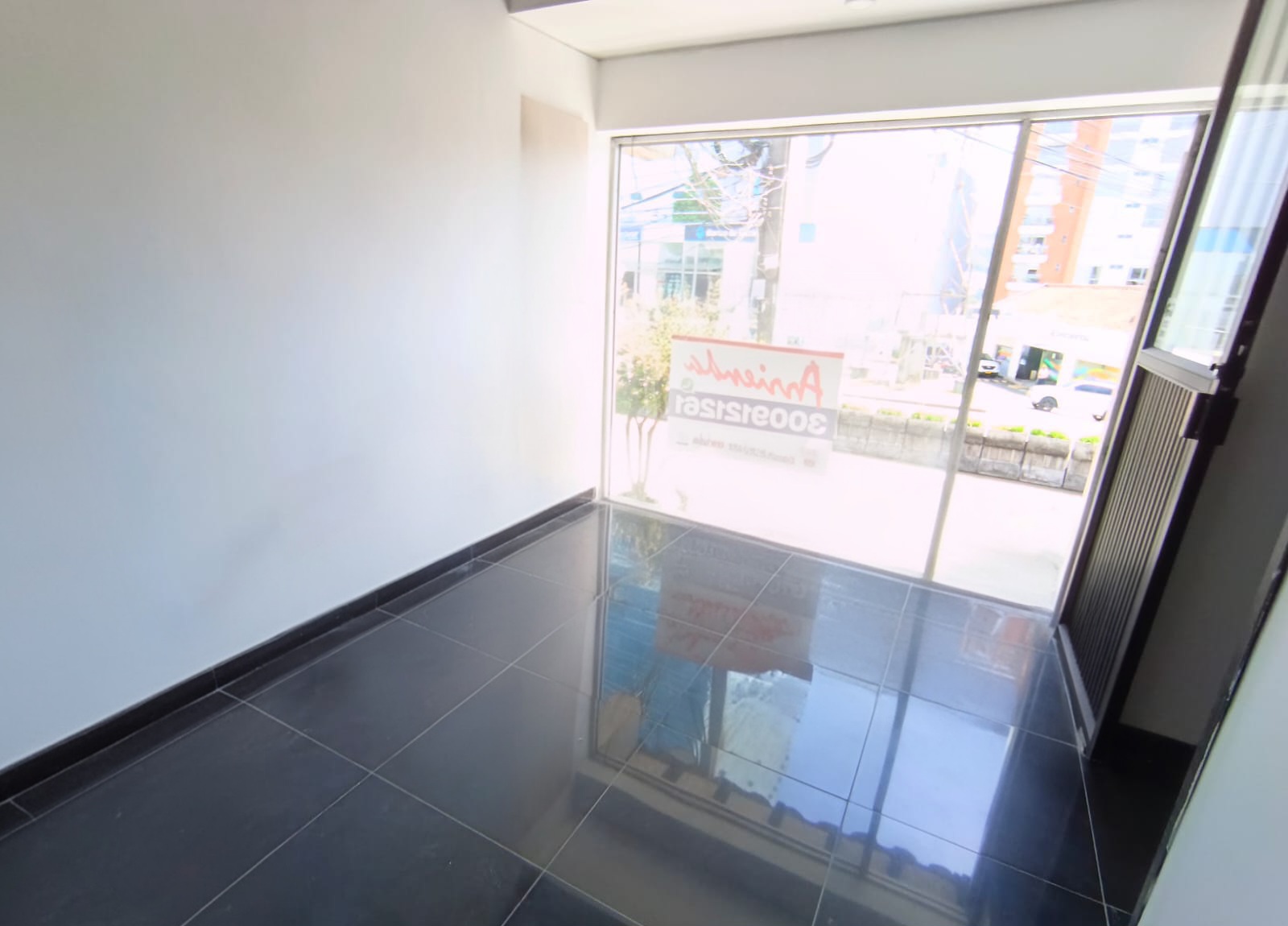 Foto de Local en Arriendo en Avenida santander , Manizales - 2 - 279070069