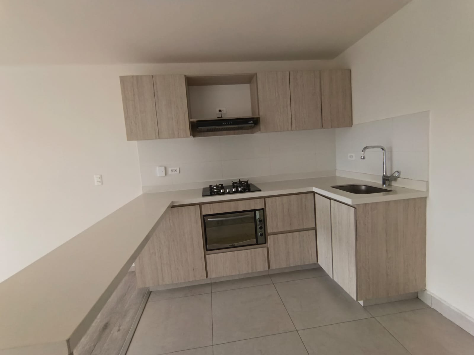 Foto de Apartamento en Venta en Avenida alberto mendoza, Manizales - 20 - 279070072