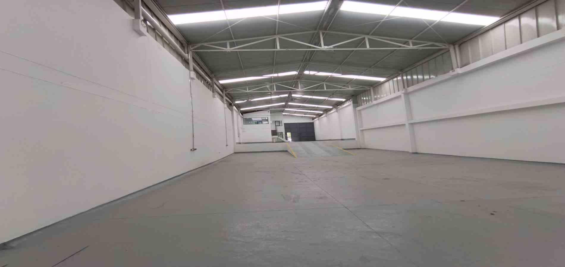Foto de Bodega en Arriendo en Malteria, Manizales - 3 - 279070153