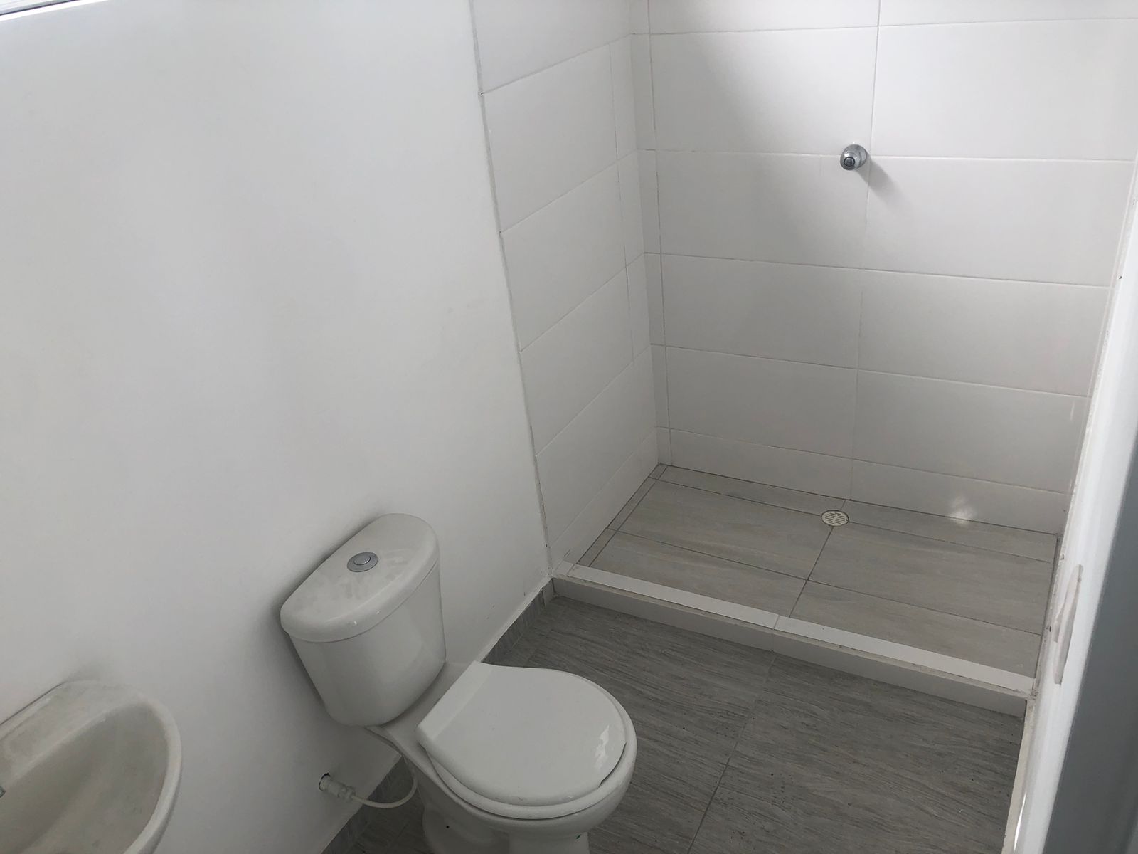 Foto de Oficina en Arriendo en Avenida 30 de agosto, Pereira - 15 - 279055784