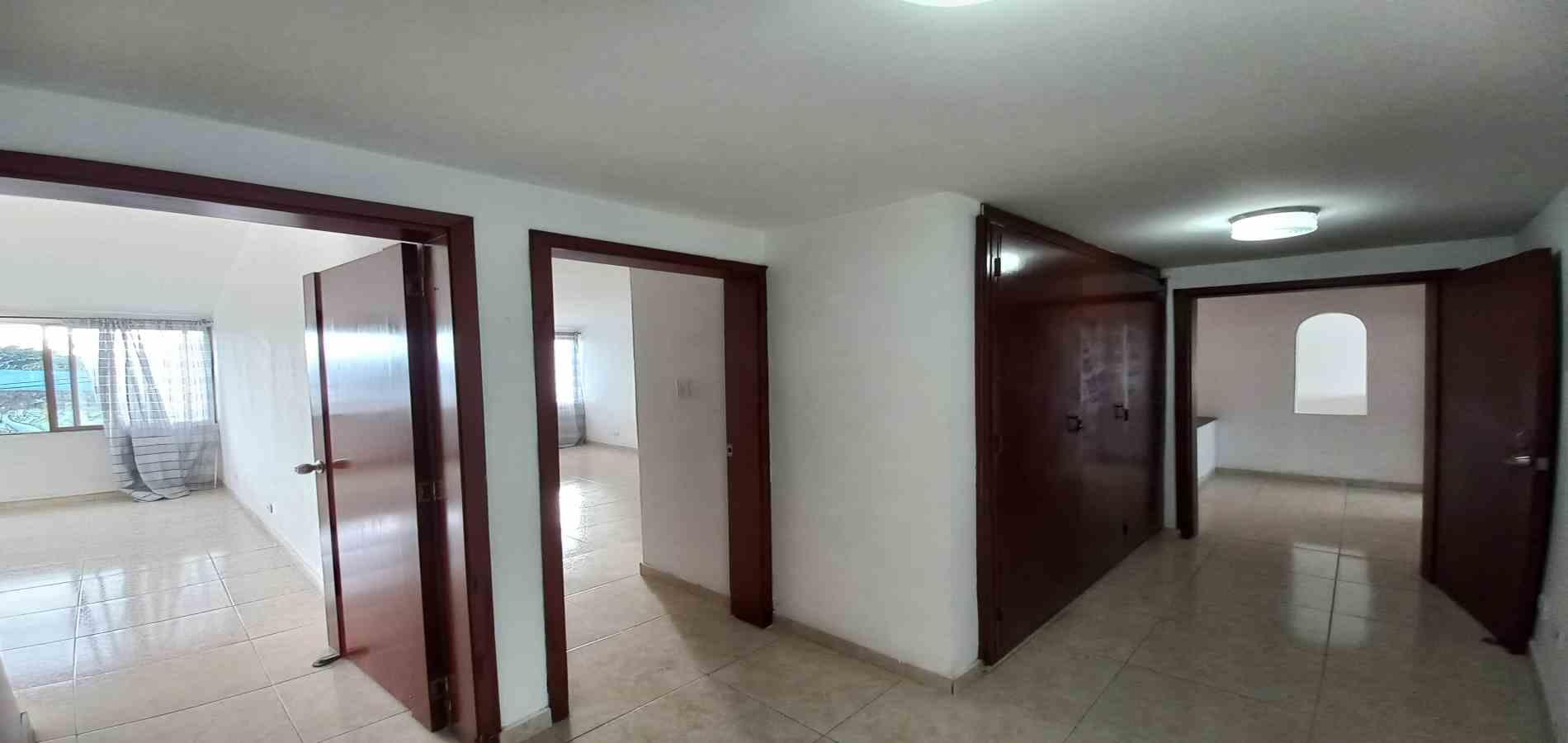 Foto de Casa para Arriendo en Maraya, Pereira - 279069429