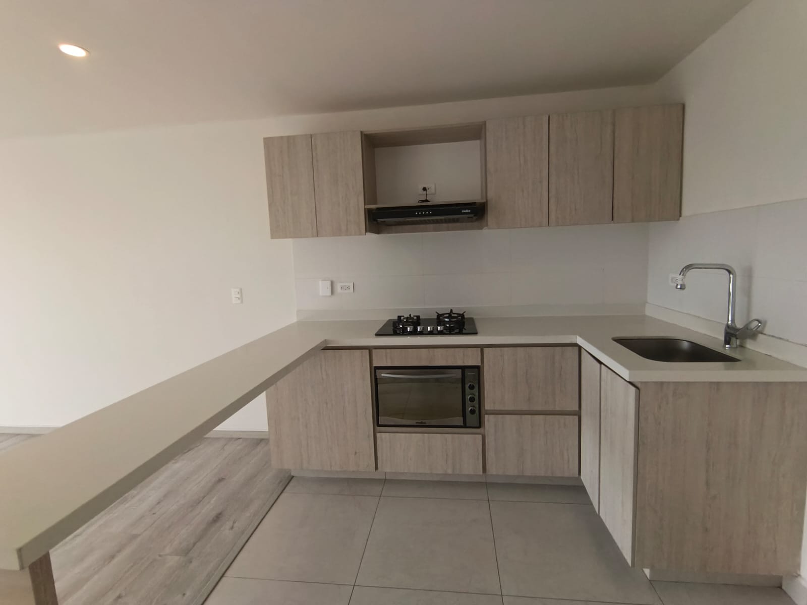 Foto de Apartamento en Venta en Avenida alberto mendoza, Manizales - 14 - 279070072