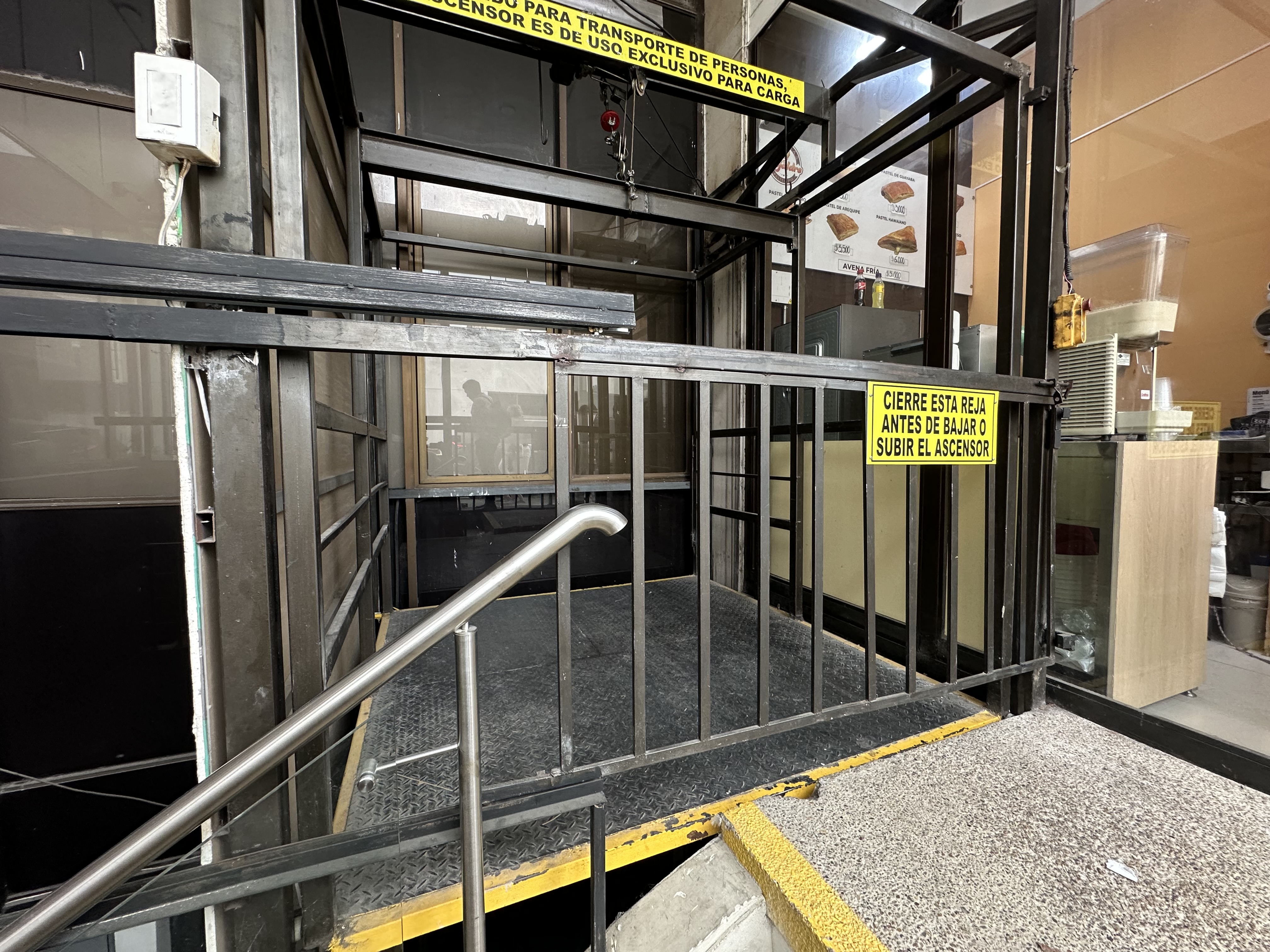 Foto de Bodega para Arriendo en Centro, Armenia  - 279069476