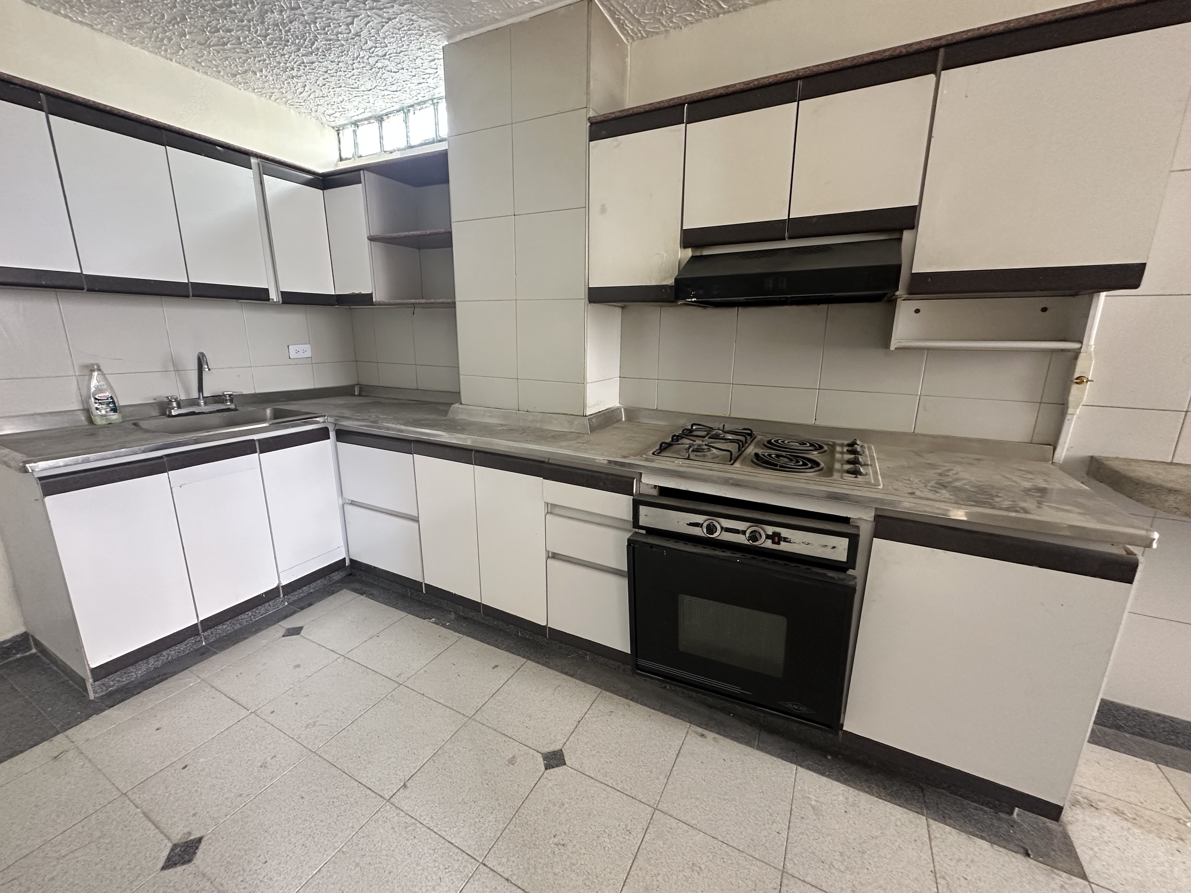Foto de Apartamento en Venta en Av bolivar, Armenia  - 3 - 279070107