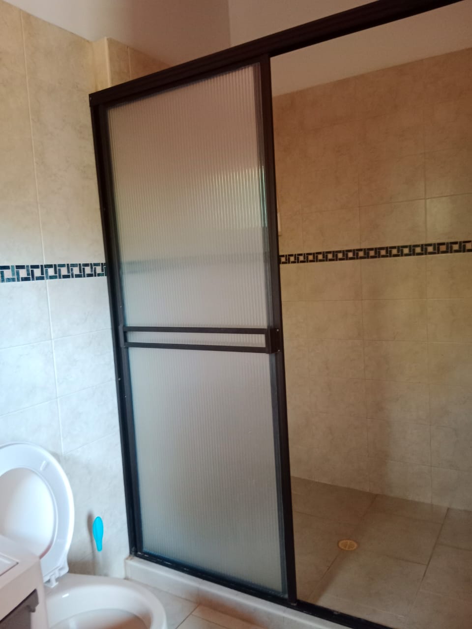 Foto de Casa campestre en Venta en Palermo, Neira - 2 - 279062448