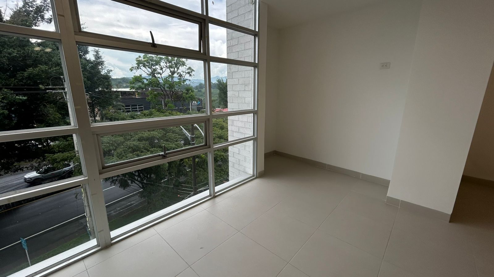 Foto de Consultorio en Arriendo en Avenida 30 de agosto, Pereira - 9 - 279065899