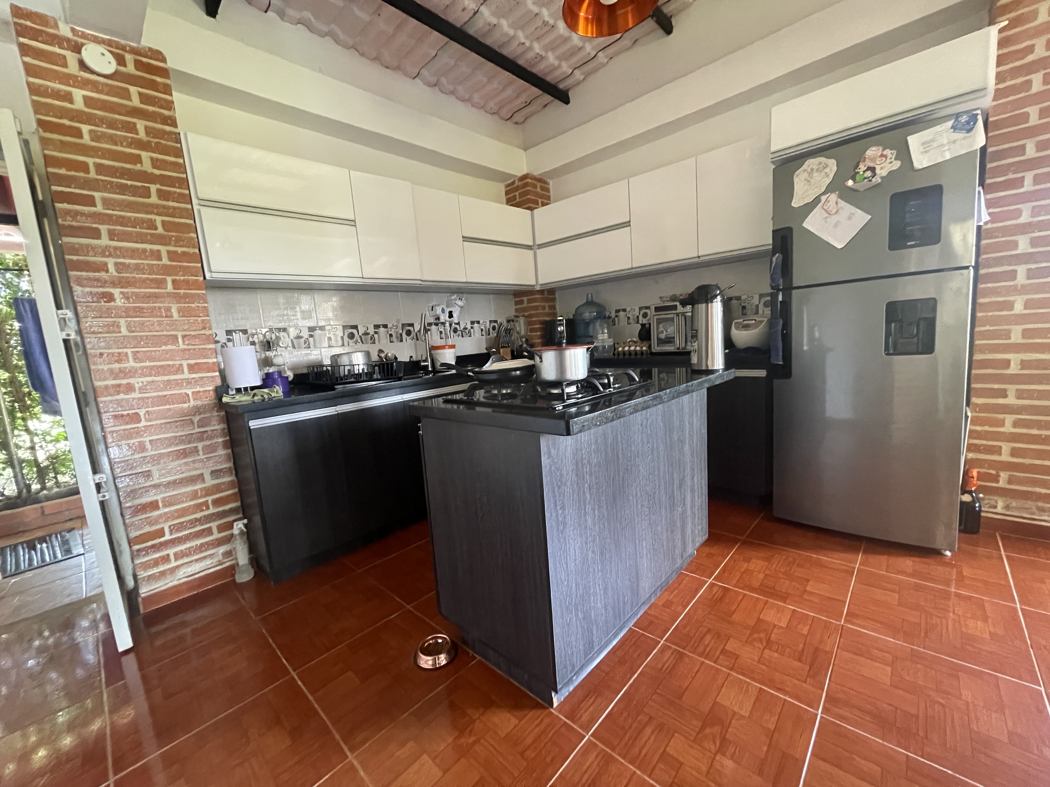Foto de Casa campestre en Venta en Zona rural, Alcala - 17 - 279064533
