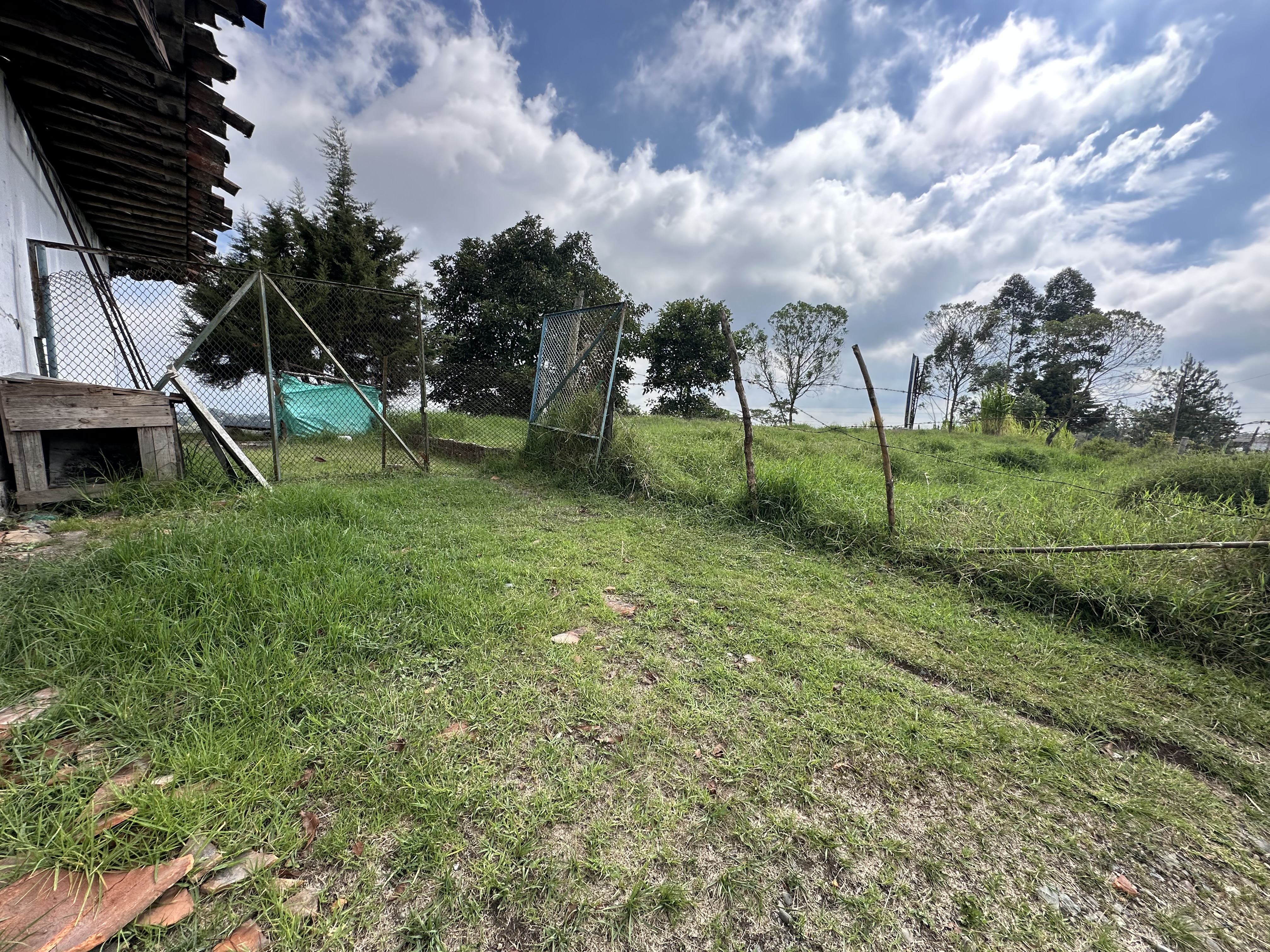 Foto de Lote / terreno en Venta en Via circasia, Armenia  - 12 - 279070024