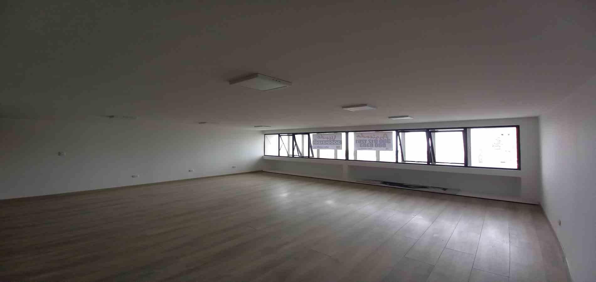 Foto de Oficina en Venta en Centro, Manizales - 3 - 279064113