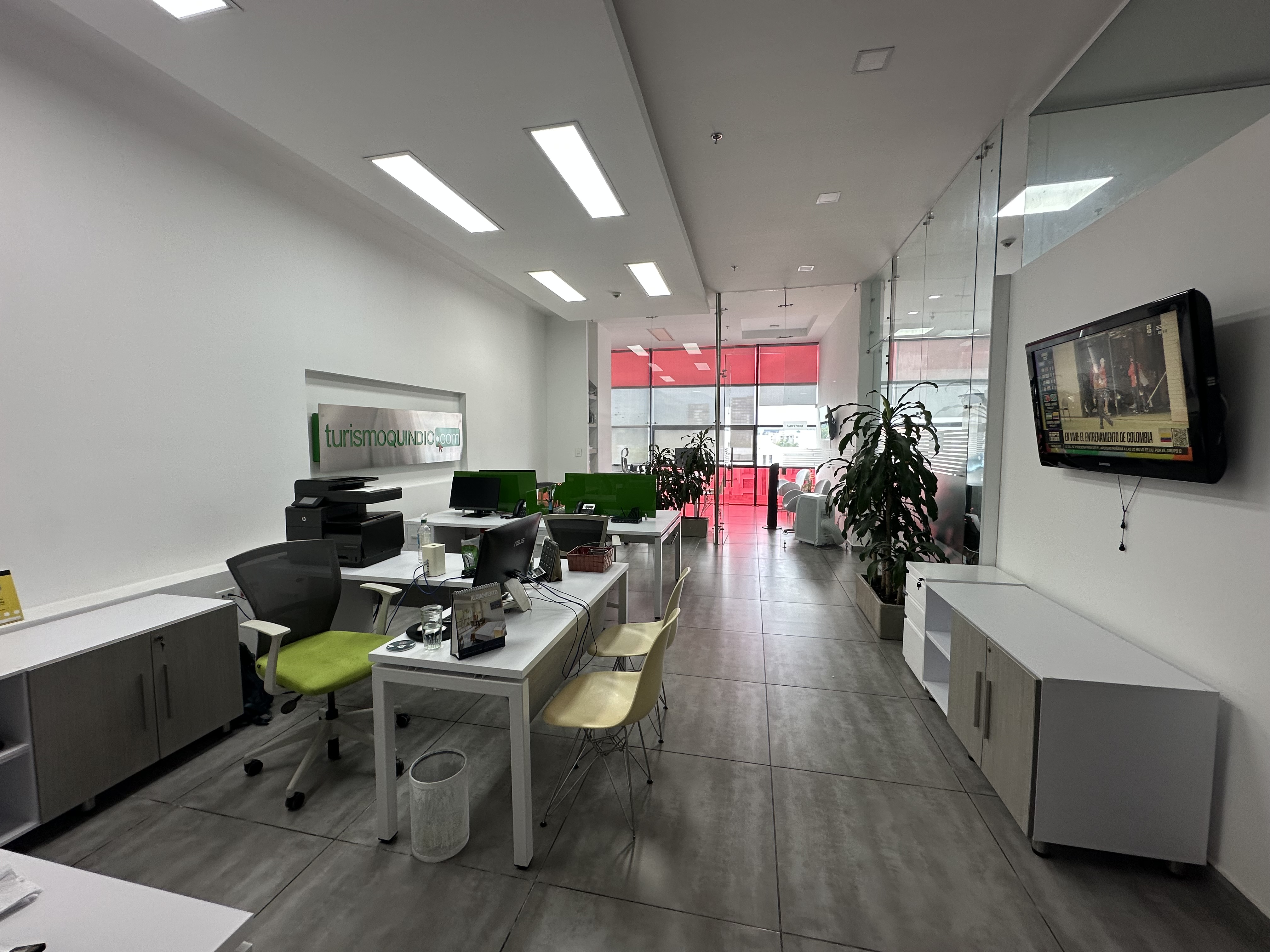 Foto de Oficina para Arriendo en Av bolivar, Armenia  - 279068722