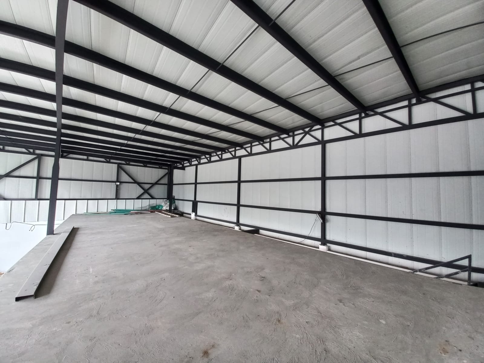 Foto de Local en Arriendo en Via armenia, Pereira - 6 - 279068160