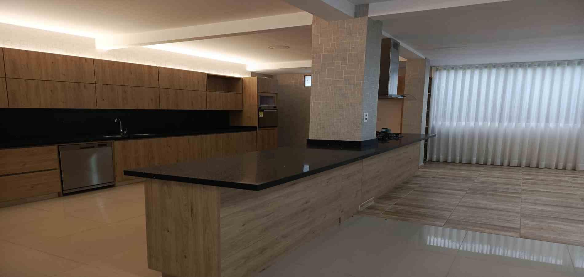 Foto de Casa campestre en Venta en Av. la romelia el pollo, Dosquebradas - 27 - 279061808