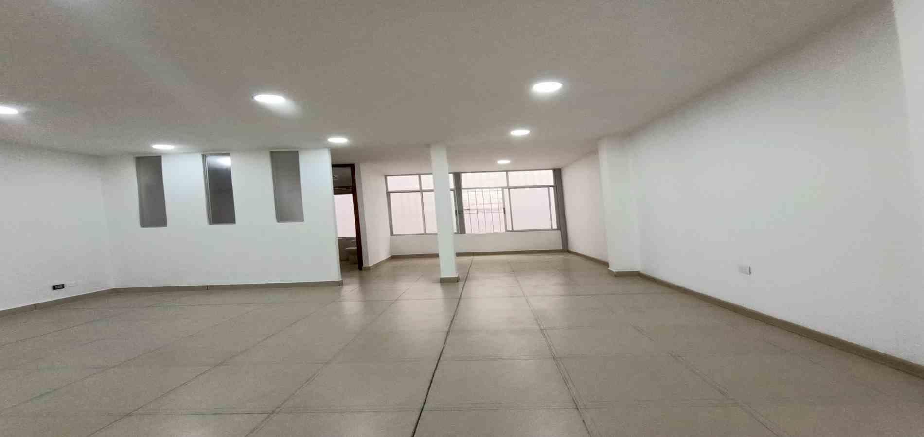 Foto de Local en Arriendo en Centro, Manizales - 8 - 279067634