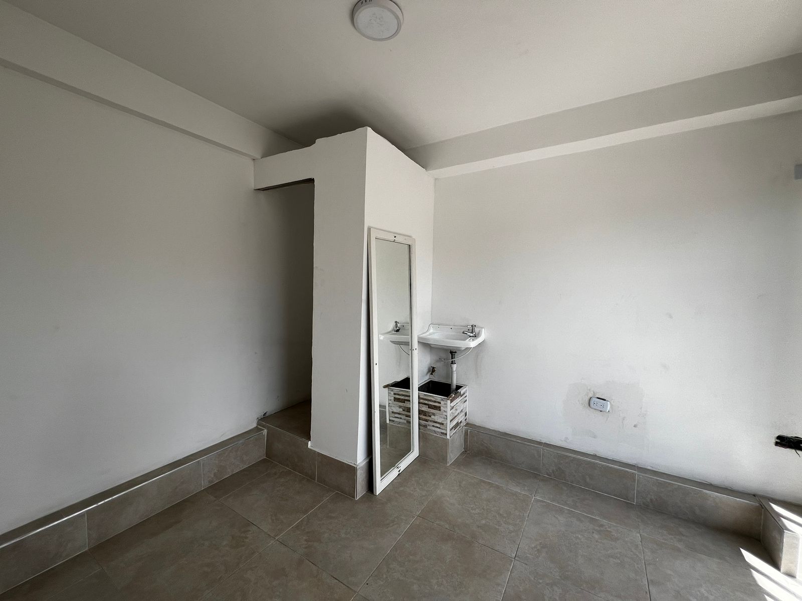 Foto de Local en Arriendo en Hacienda cuba, Pereira - 8 - 279057367