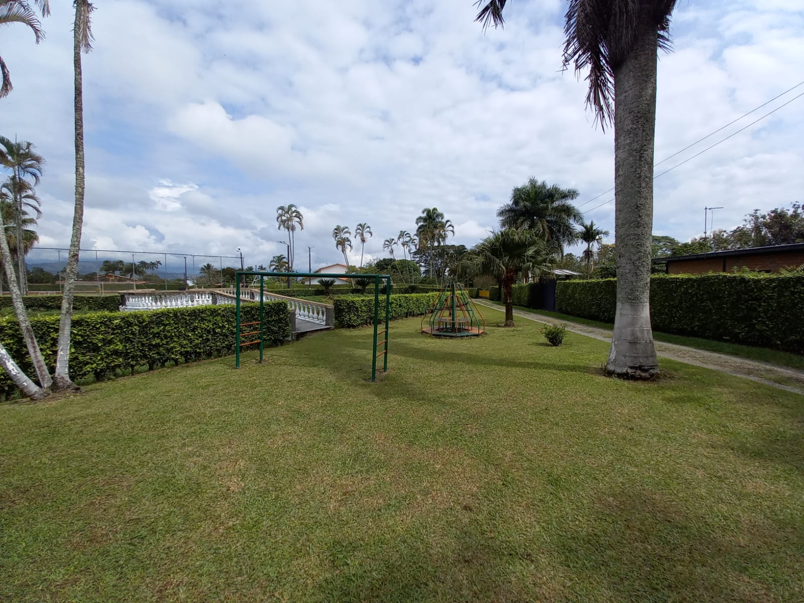 Foto de Lote / terreno en Venta en Vereda santagueda, Palestina - 24 - 279060420