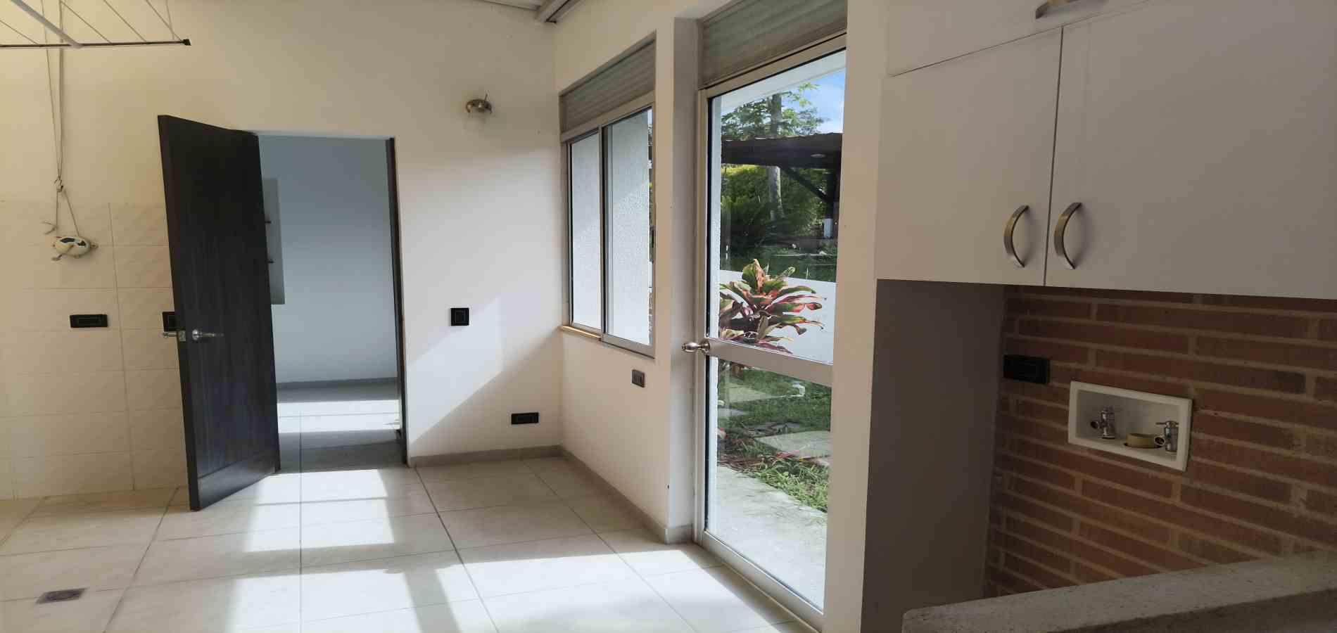 Foto de Casa campestre en Venta en Via aeropuerto el eden, Armenia  - 21 - 279068192