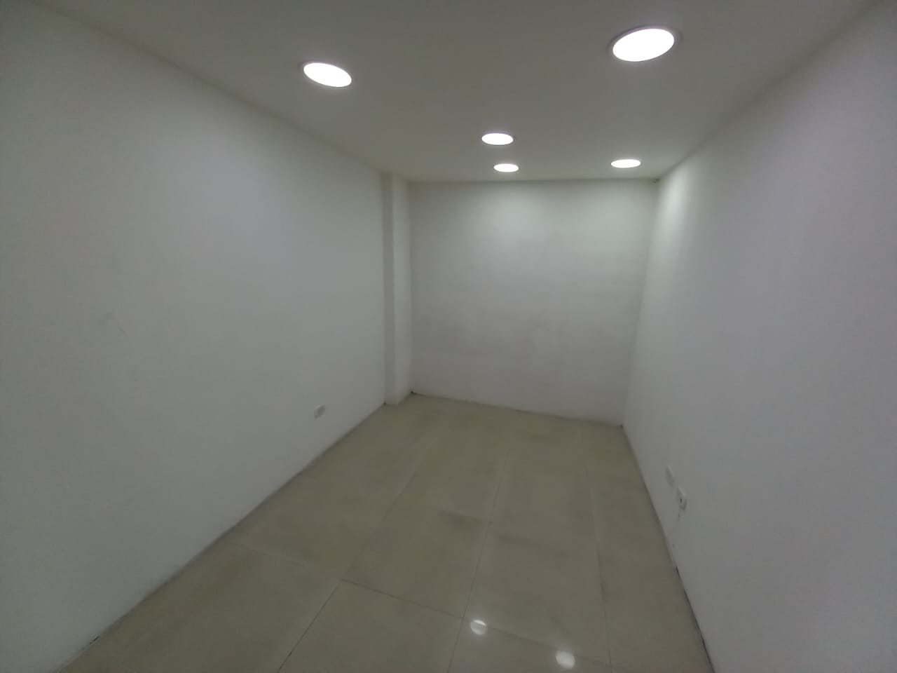 Foto de Local en Arriendo en Los agustinos, Manizales - 3 - 279053211