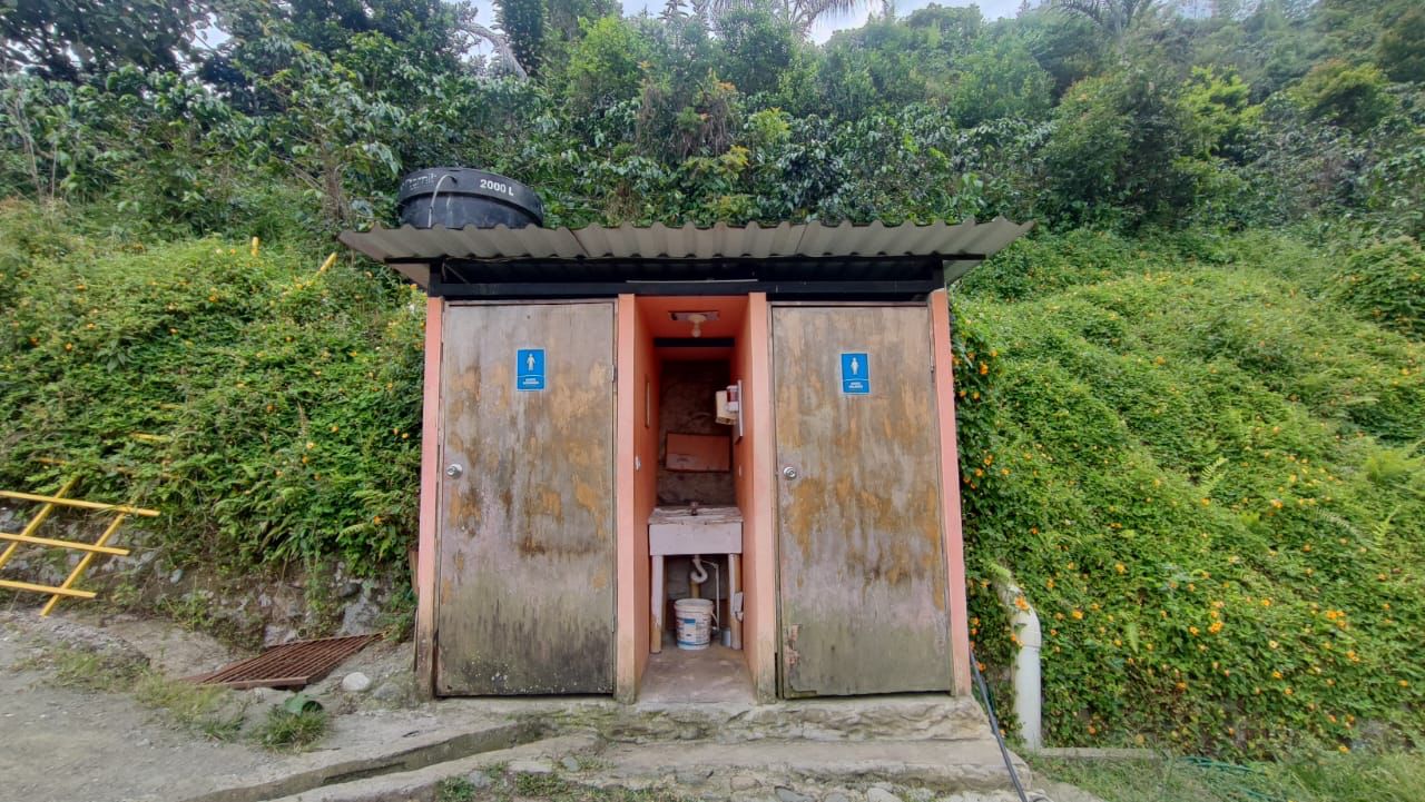 Foto de Edificio para Venta en Bajo tablazo, Manizales - 279062433