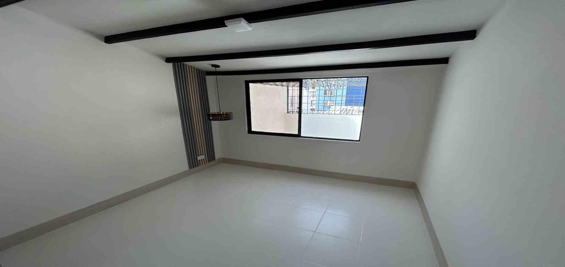 Foto de Casa en Venta en Comuna el jardin/avenida sur, Pereira - 27 - 279069509