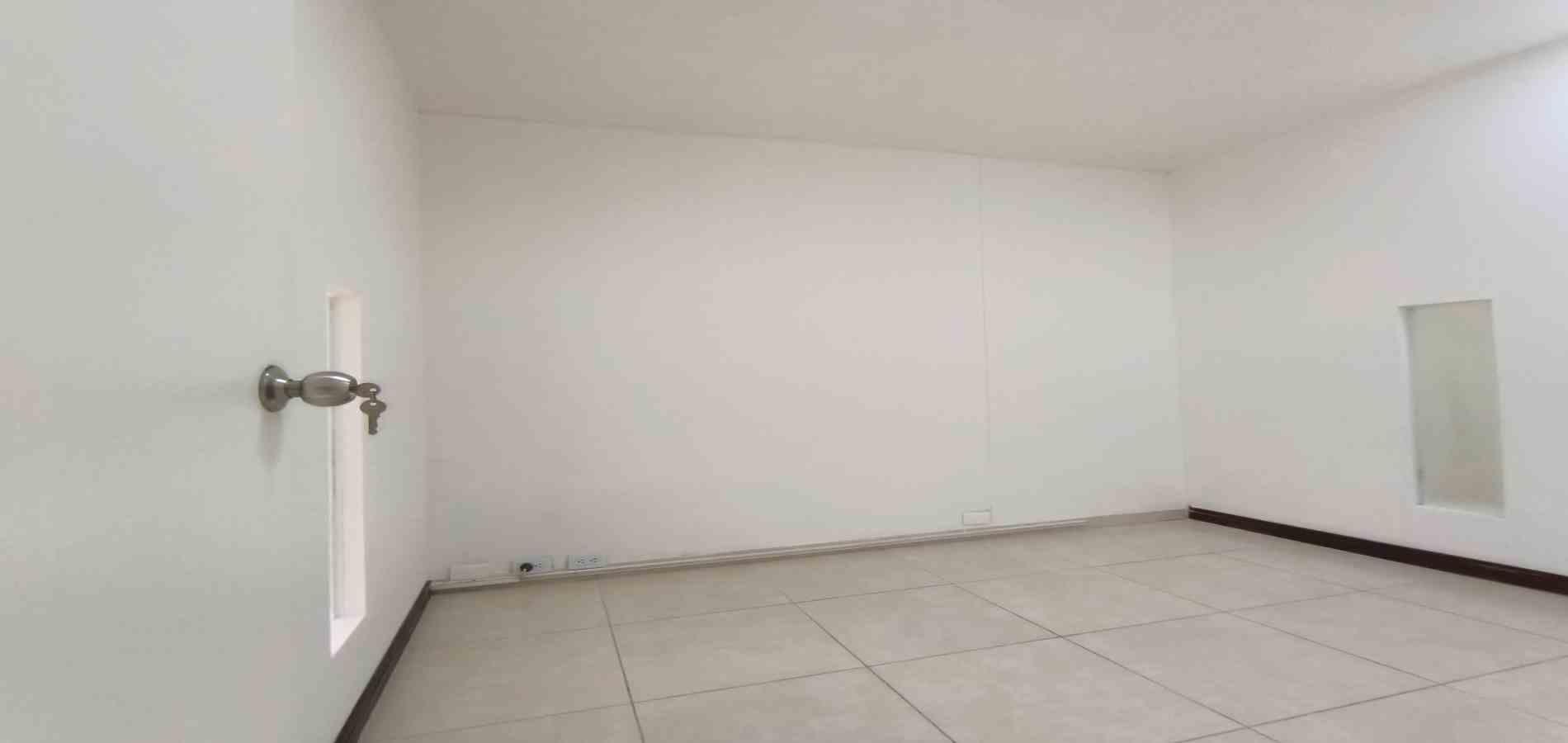 Foto de Oficina en Venta en Centro, Manizales - 8 - 279069913