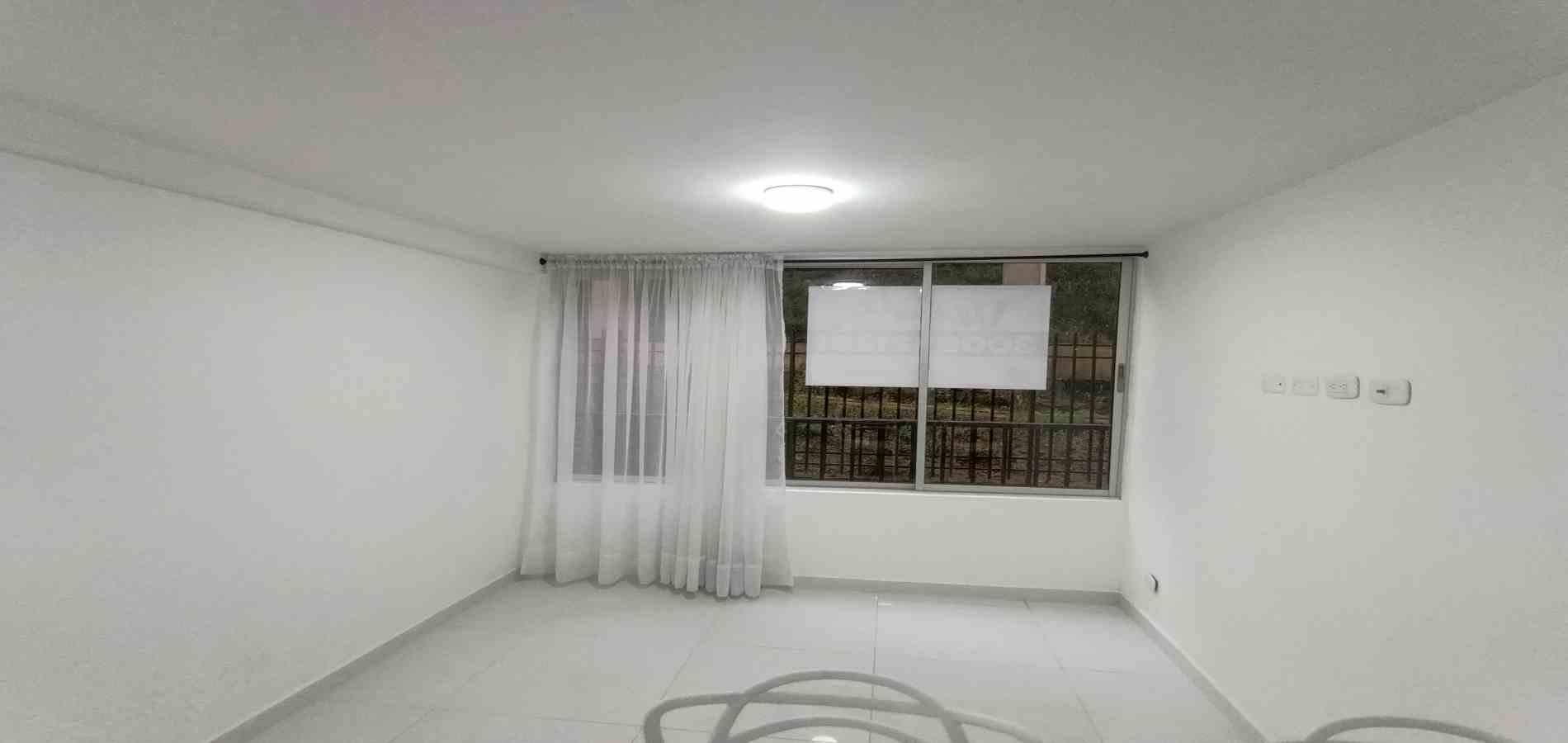 Foto de Apartamento en Venta en Alcazares, Manizales - 2 - 279068625