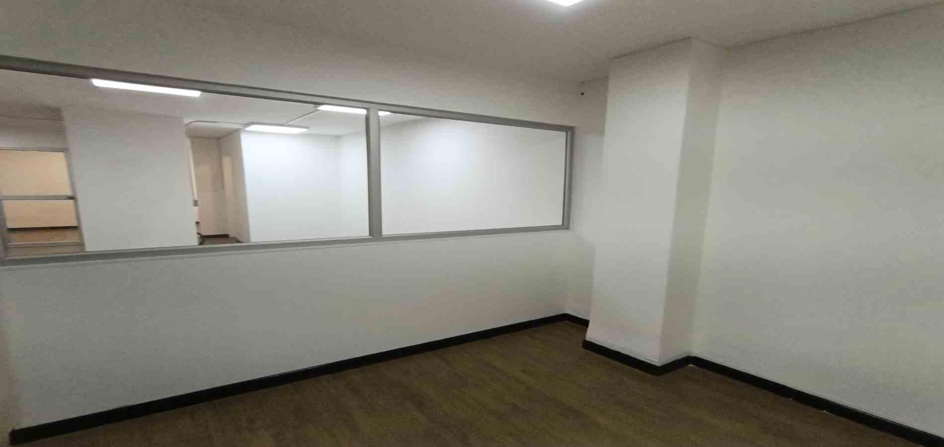 Foto de Local en Arriendo en Palogrande, Manizales - 9 - 279067367