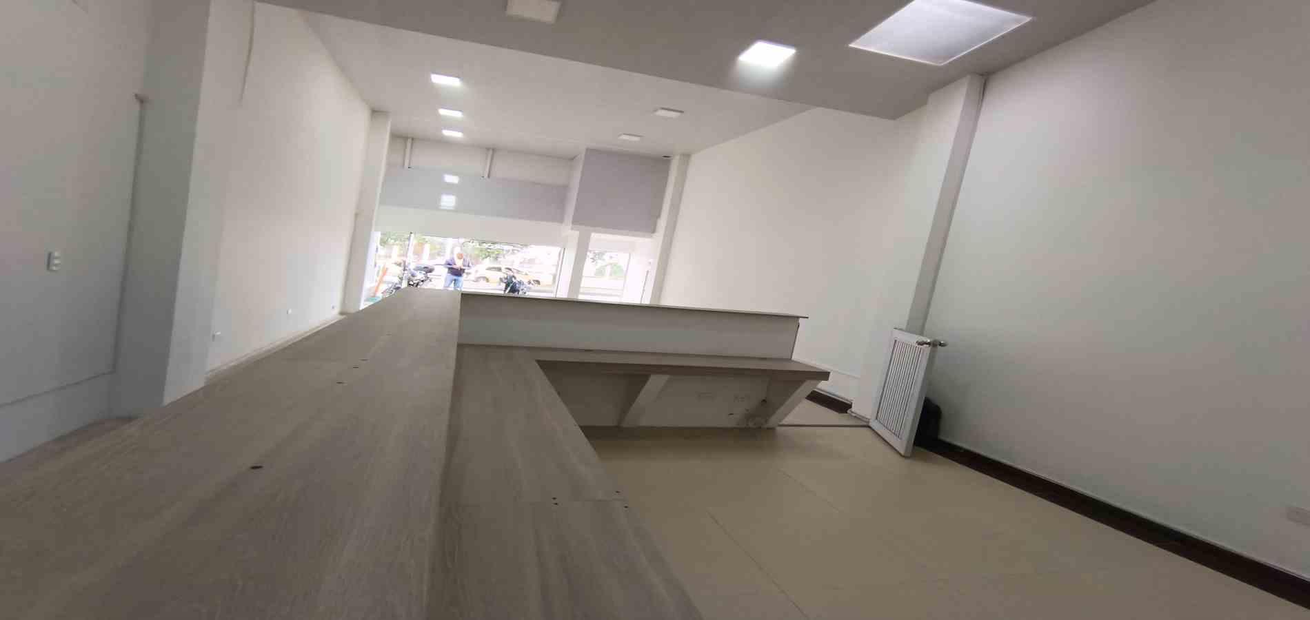 Foto de Local para Arriendo en Avenida santander , Manizales - 279068804