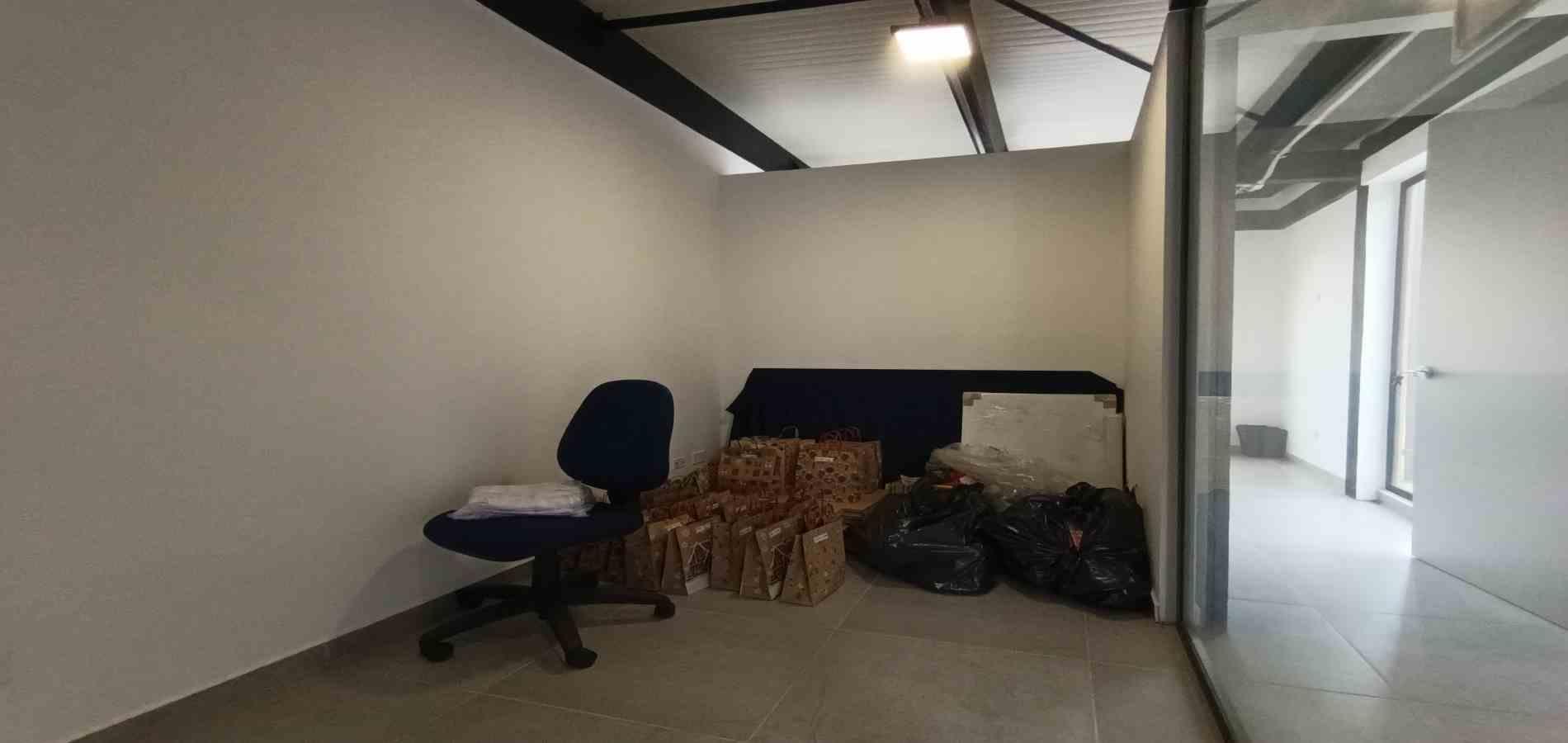 Foto de Local en Arriendo en Versalles, Manizales - 1 - 279066679