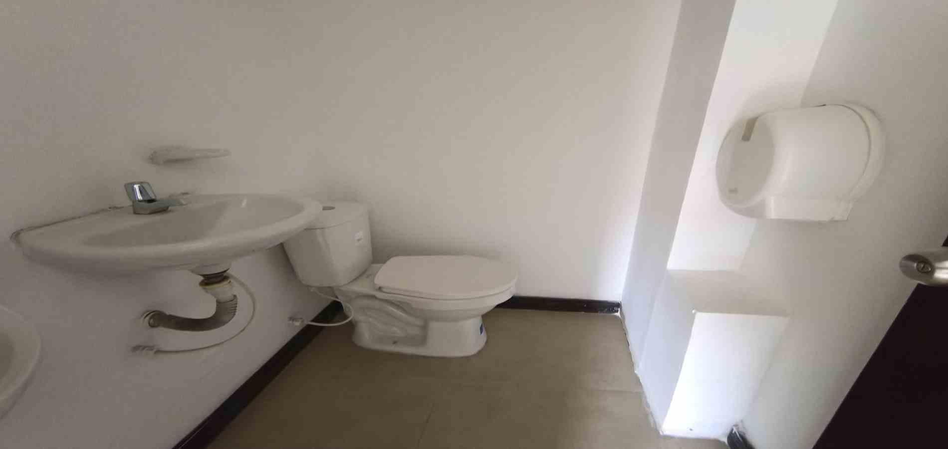 Foto de Local en Arriendo en Guayacanes, Manizales - 17 - 279069667