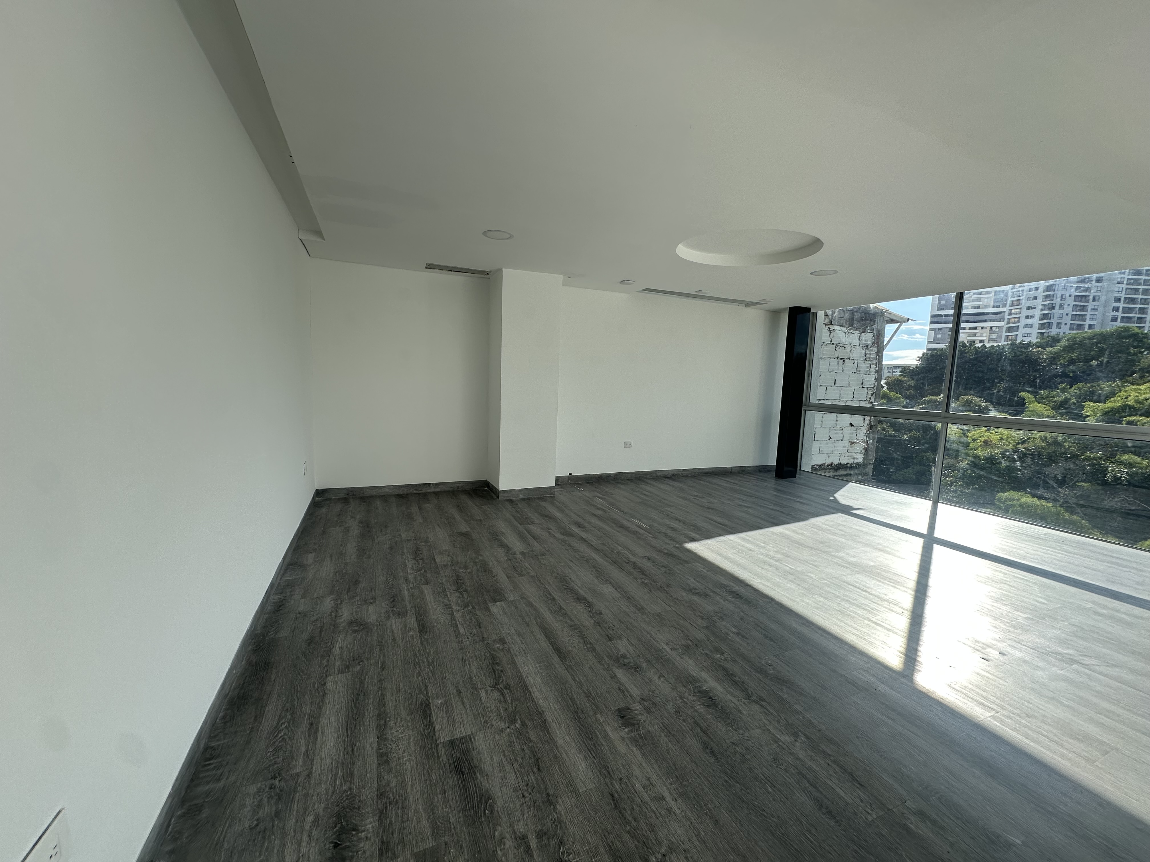 Foto de Local para Venta en Av bolivar, Armenia  - 279069736