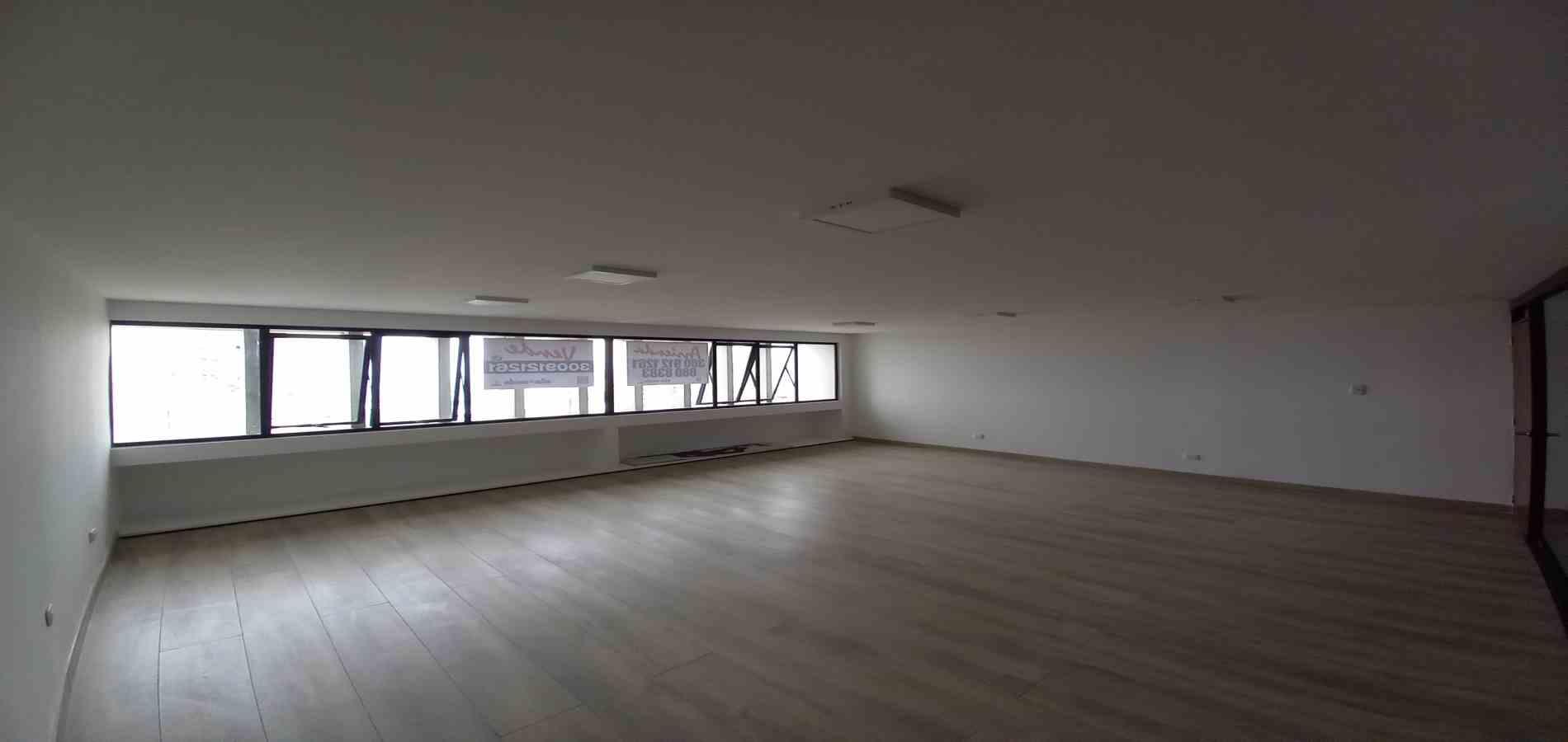 Foto de Oficina en Venta en Centro, Manizales - 1 - 279064113