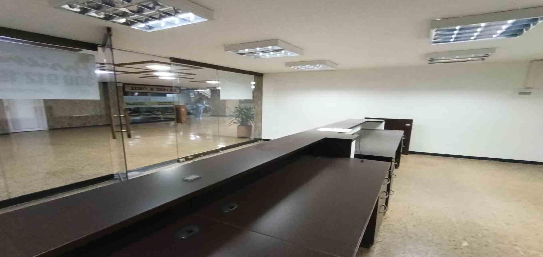 Foto de Local en Arriendo en Centro, Manizales - 3 - 279022259