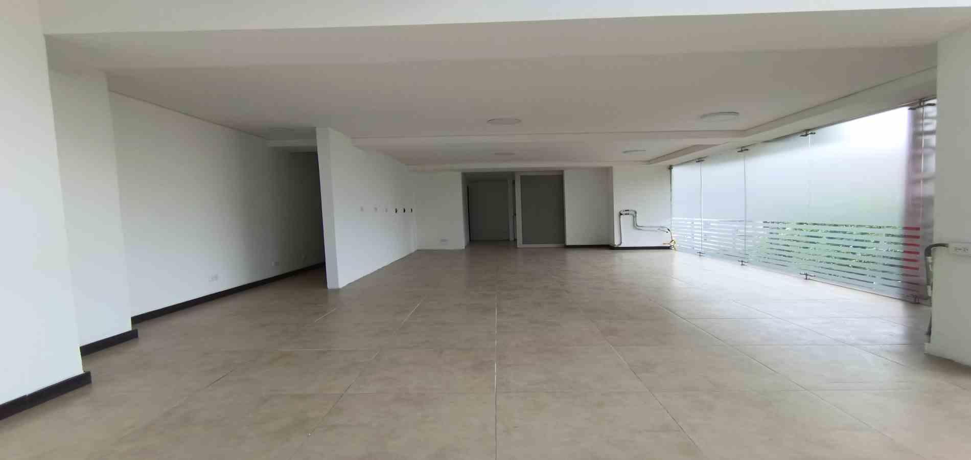 Foto de Local en Arriendo en Guayacanes, Manizales - 4 - 279069667