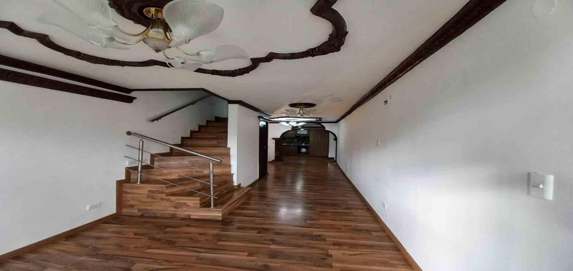 Foto de Casa en Venta en Comuna 10/tajares de la loma i, Dosquebradas - 2 - 279069046