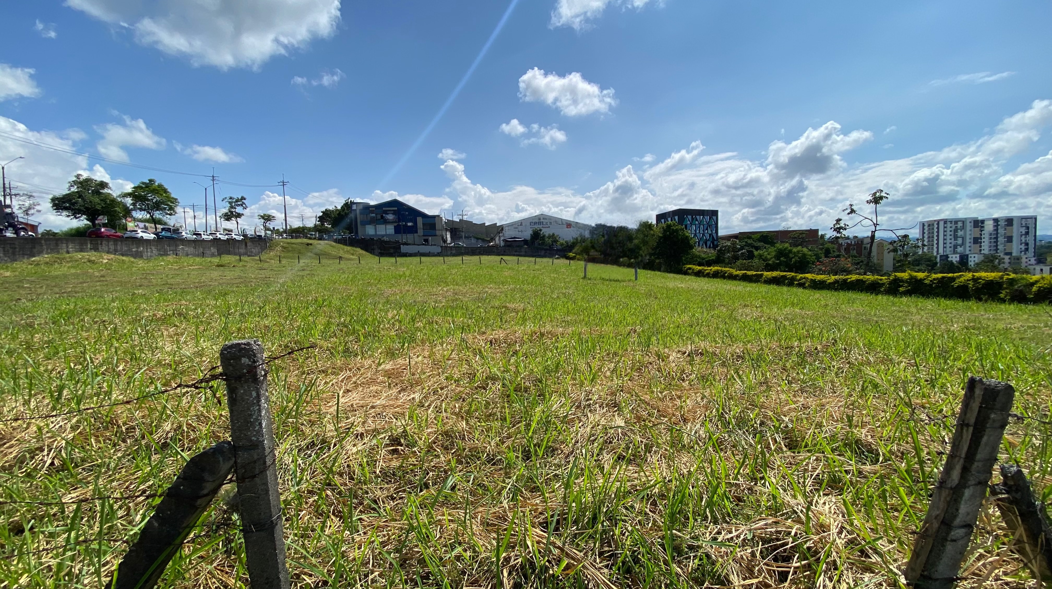 Foto de Lote / terreno para Venta en Belmonte, Pereira - 279066254
