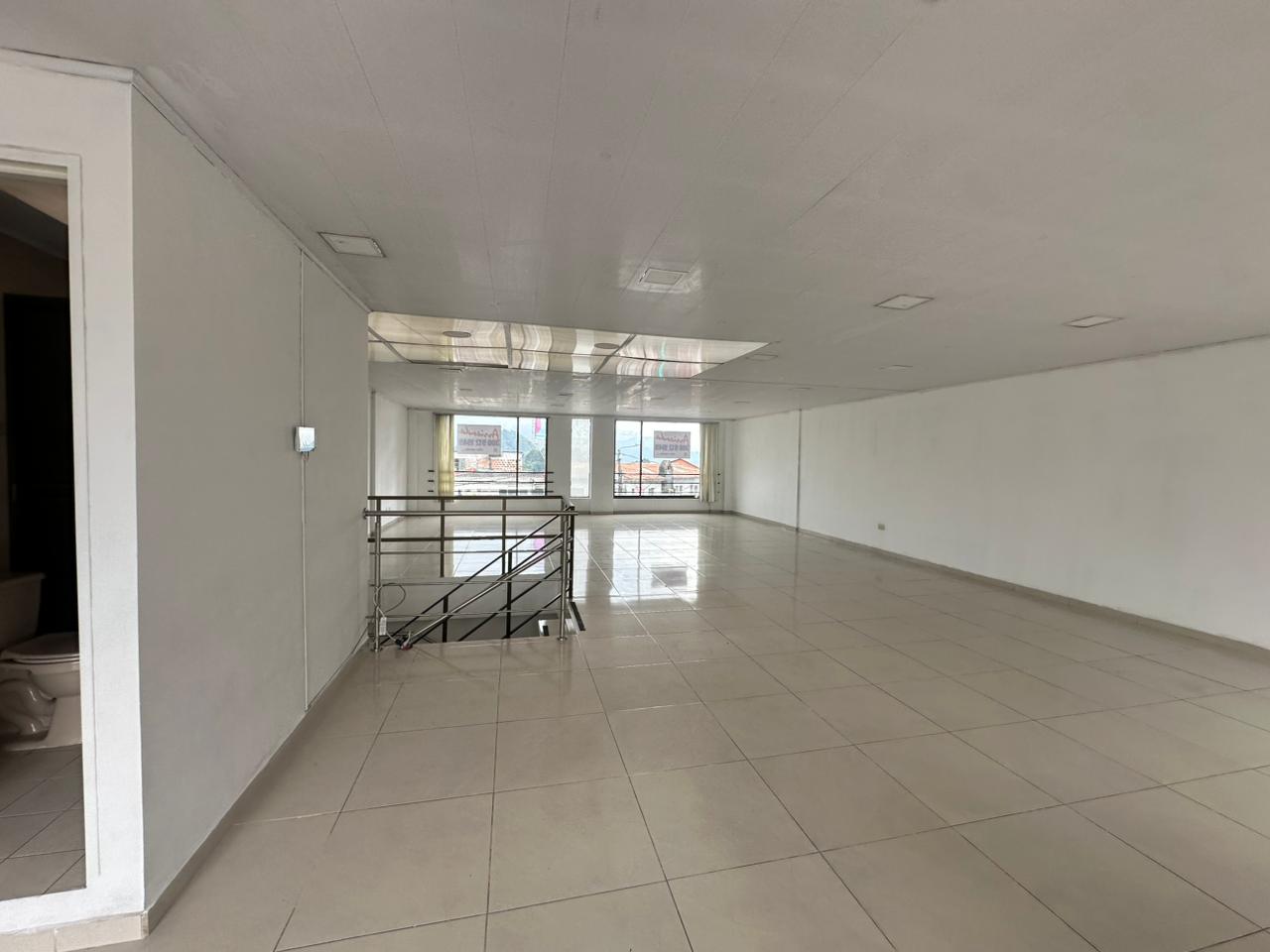 Foto de Local para Arriendo en Avenida santander , Manizales - 22659