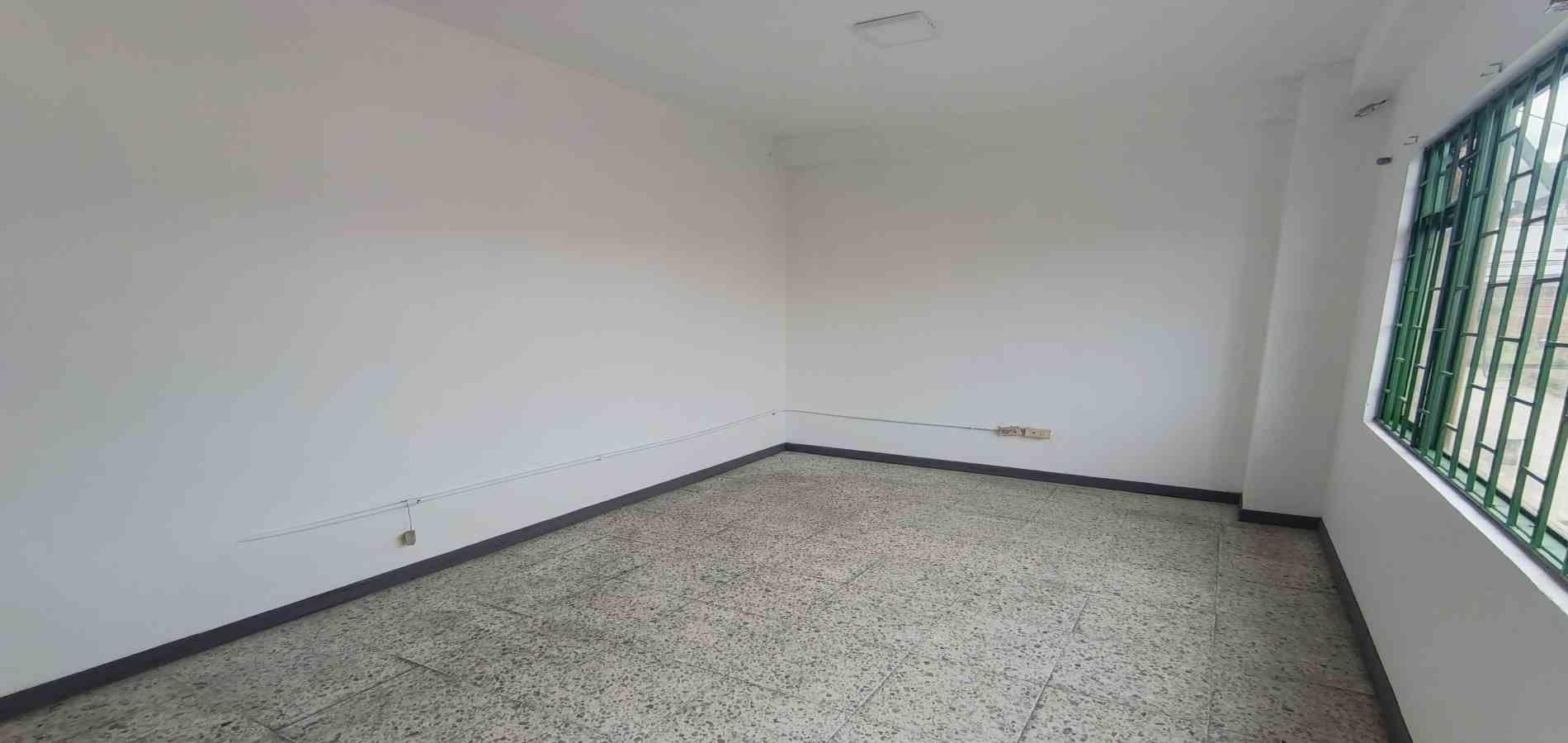 Foto de Bodega en Arriendo en La pradera, Villamaria - 2 - 279065833