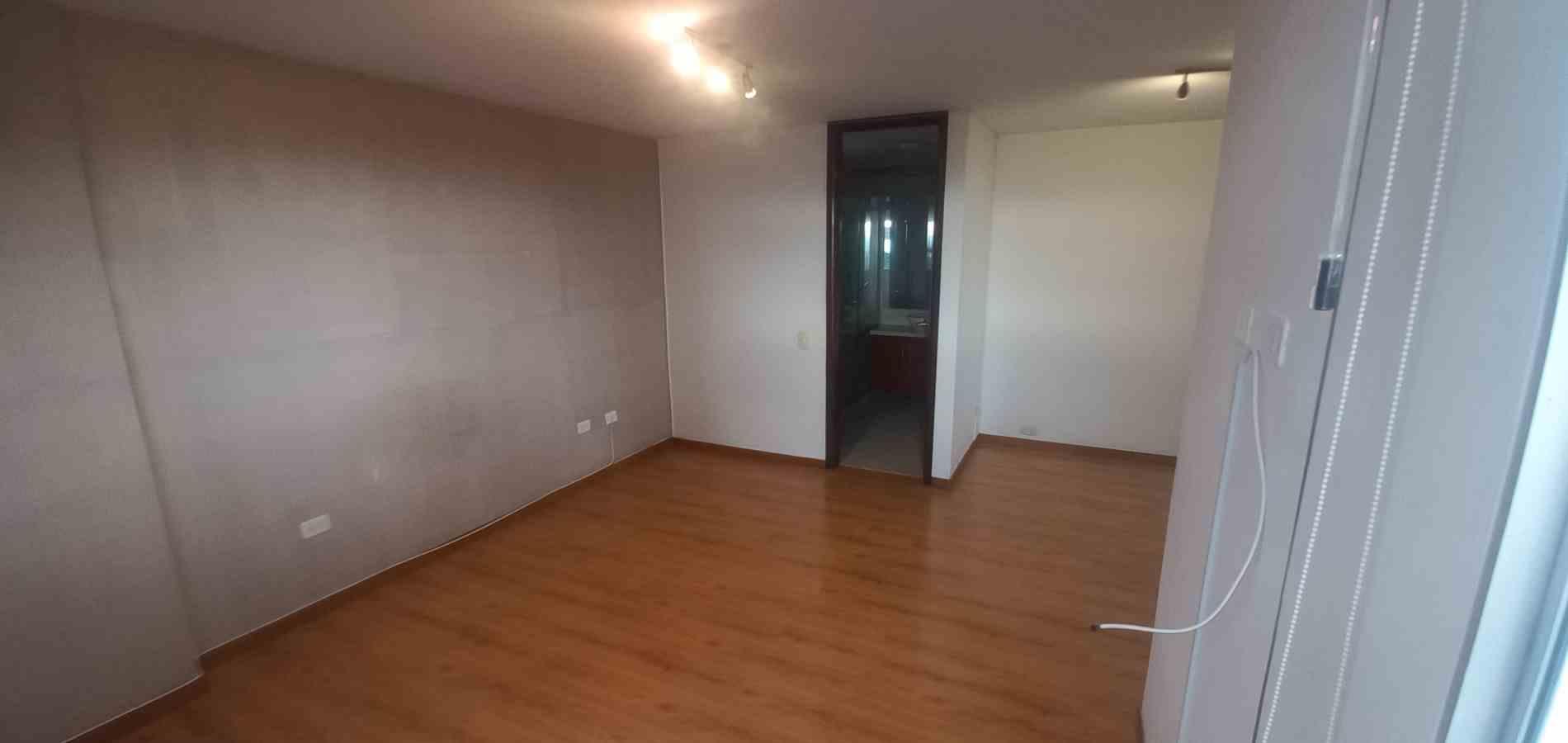 Foto de Apartamento en Arriendo en Av bolivar, Armenia  - 2 - 279068638