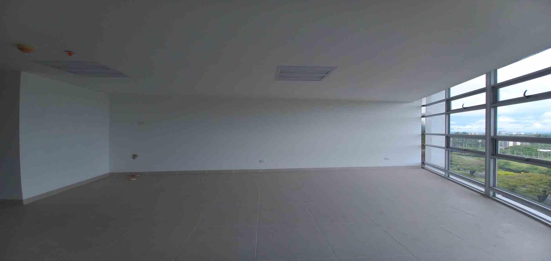Foto de Consultorio en Arriendo en Avenida 30 de agosto, Pereira - 7 - 279063011