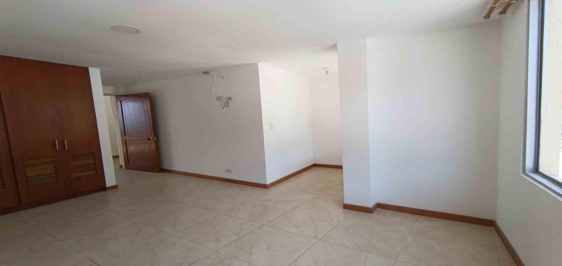 Foto de Apartamento en Arriendo en Alcazares, Manizales - 26 - 27922461