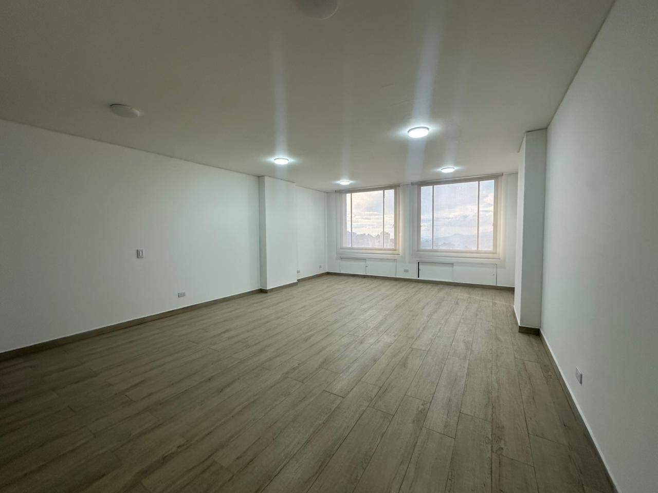 Foto de Oficina en Venta en Centro, Manizales - 8 - 279068867