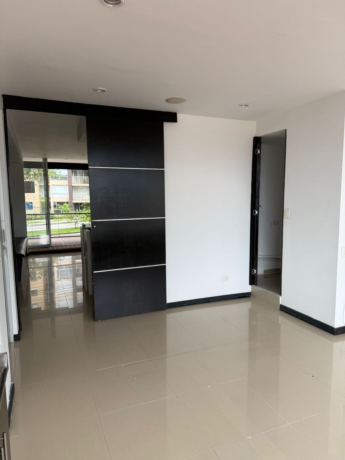 Foto de Local en Venta en Av 19, Armenia  - 20 - 279064118