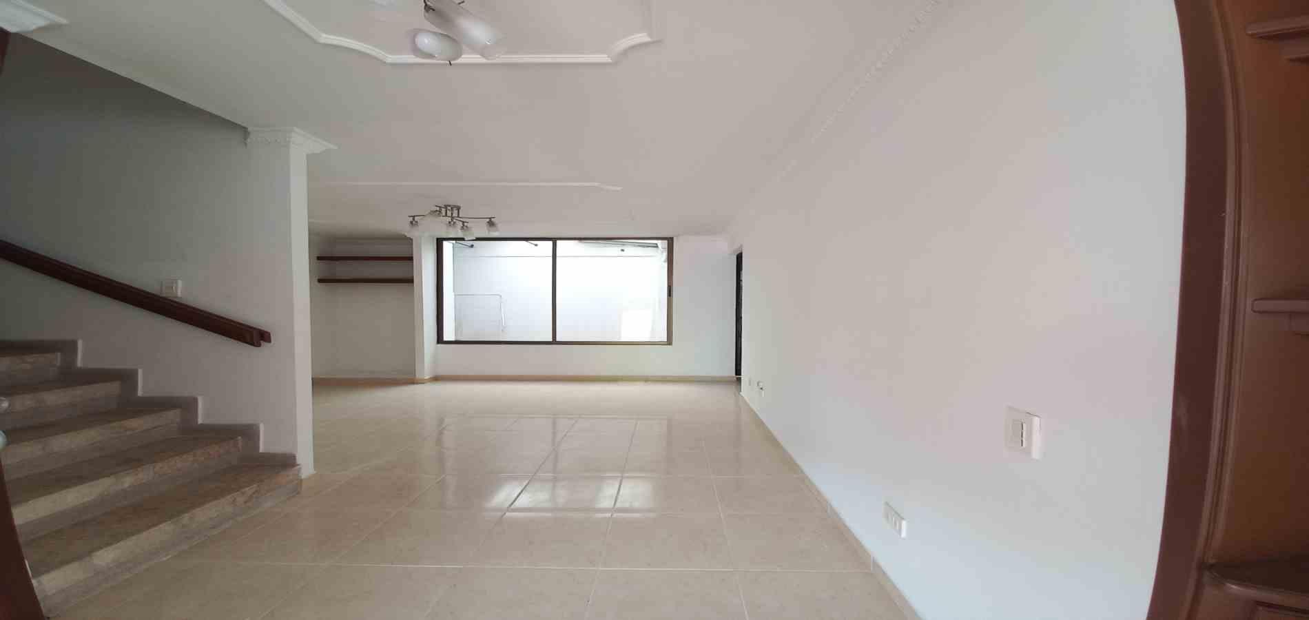 Foto de Casa para Venta en Av sur, Pereira - 279069428